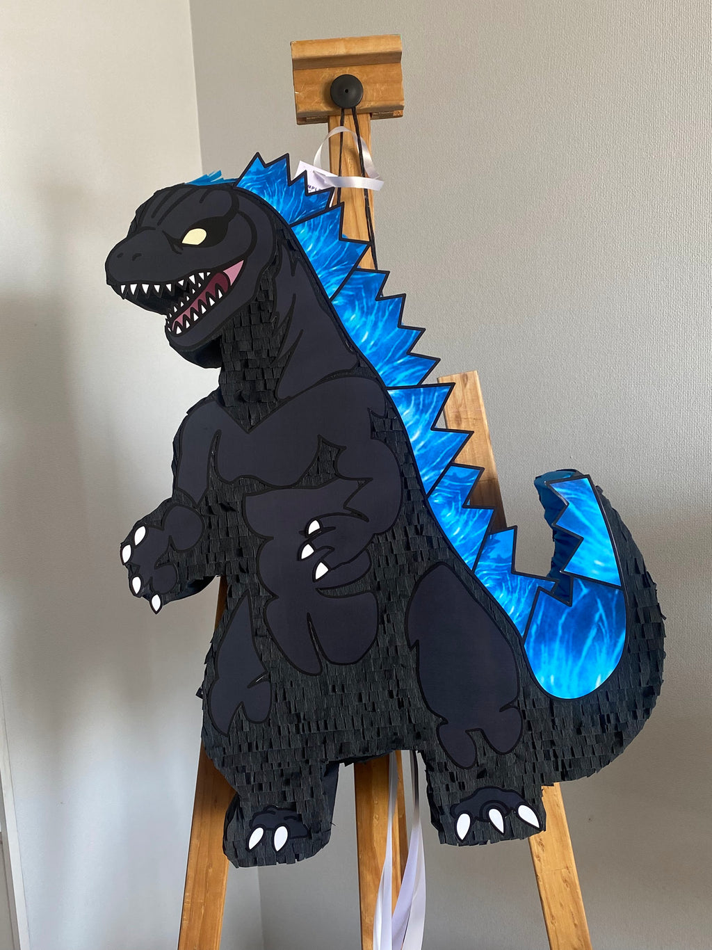 PIÑATA GODZILLA 60CM PREMIUM