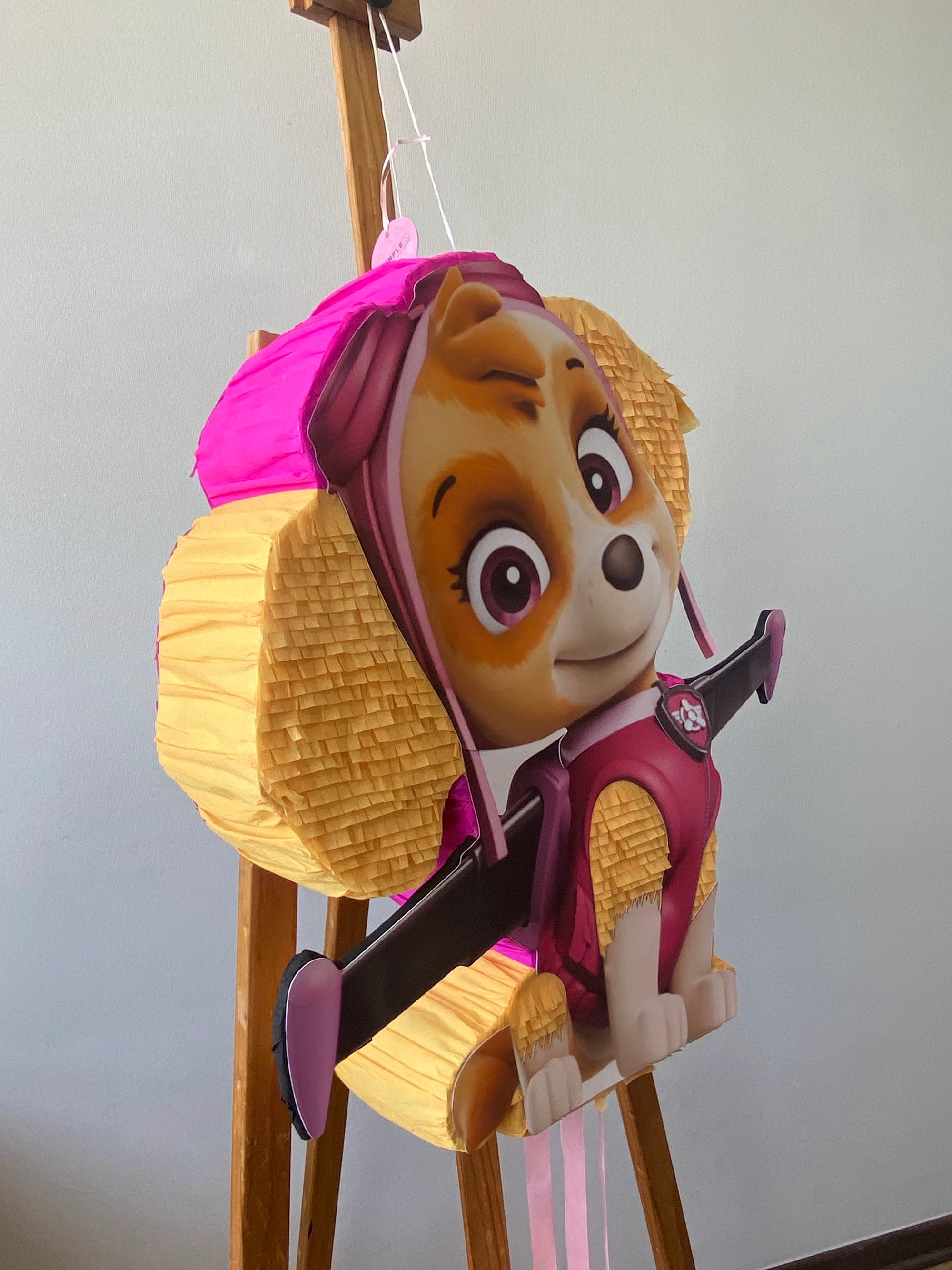 PIÑATA SKYE CON ALAS 60CM PREMIUM