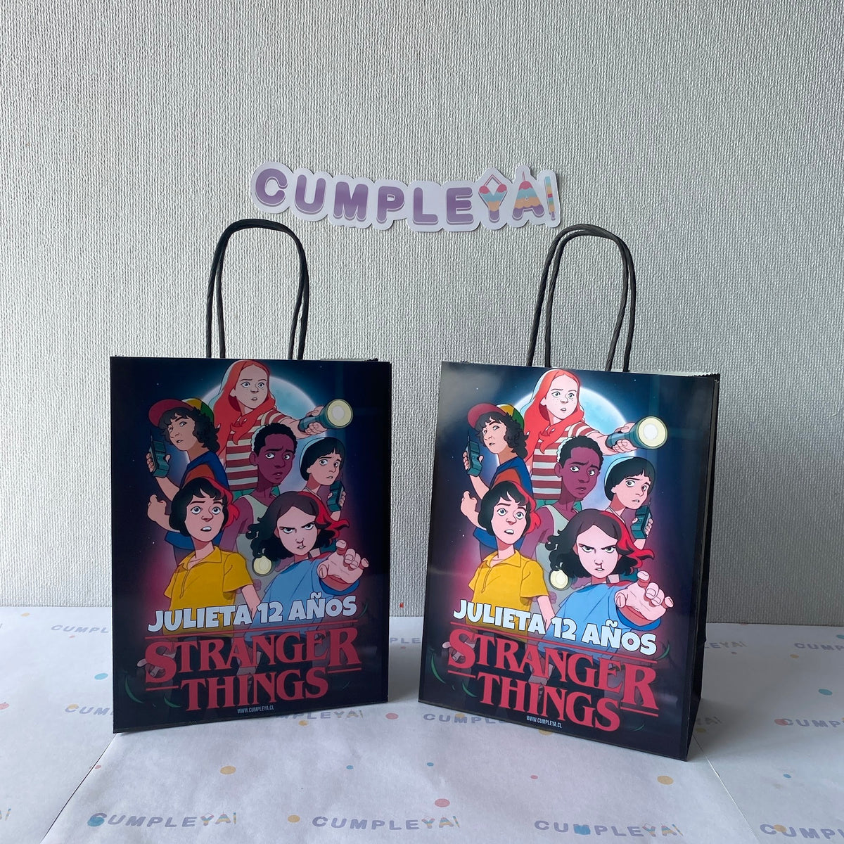 BOLSA SORPRESA 16 × 21 × 8 CM STRANGER THINGS ANIMADA