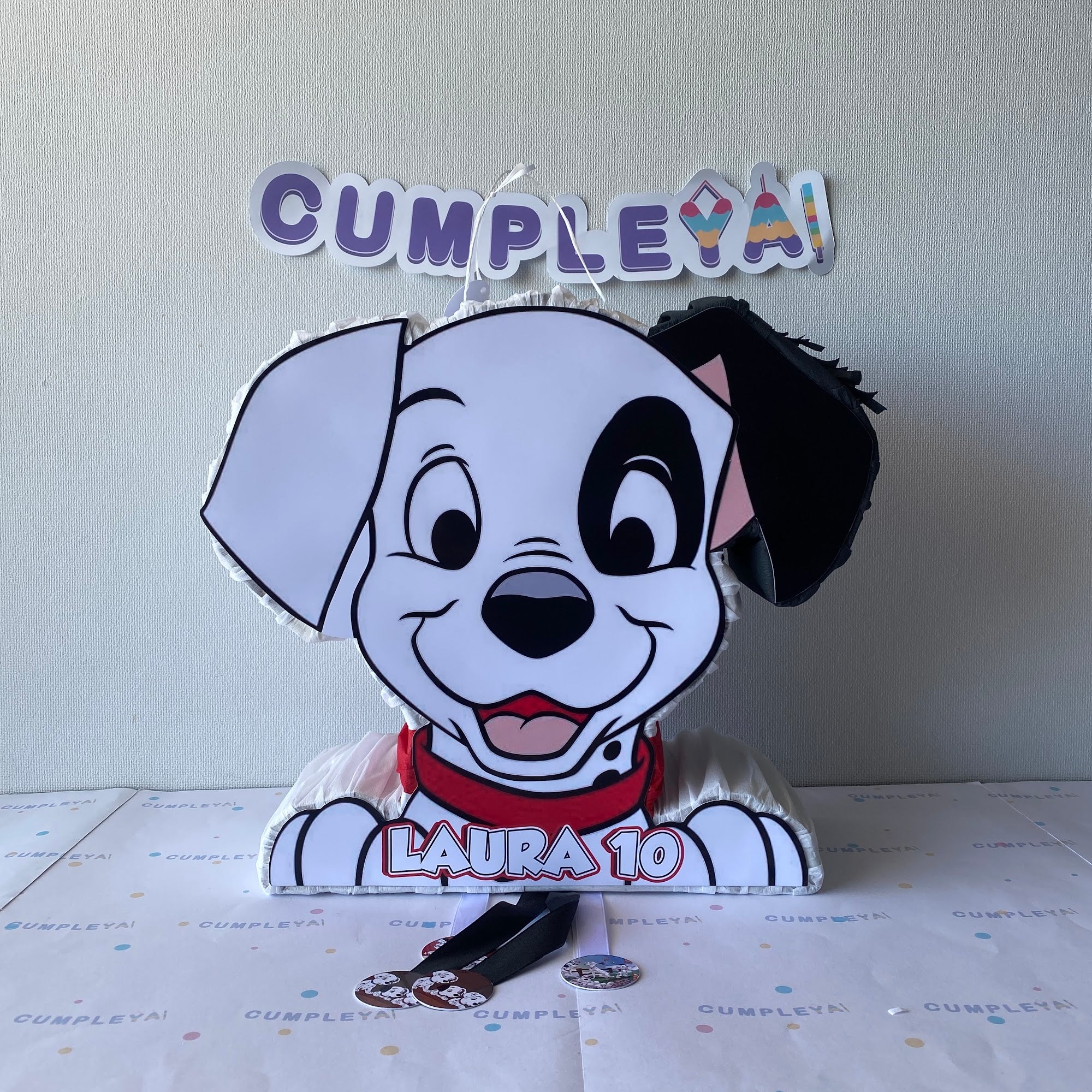 PIÑATA DALMATA 40CM FIGURA EXPRÉS