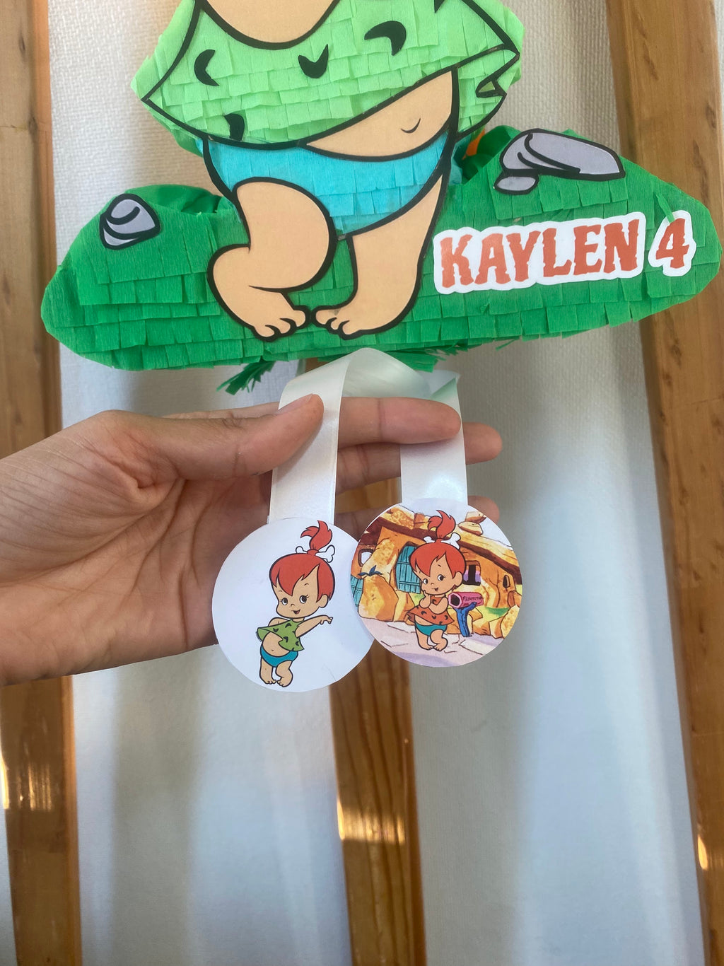 PIÑATA PEBBLES DE PICAPIEDRAS 40CM PREMIUM