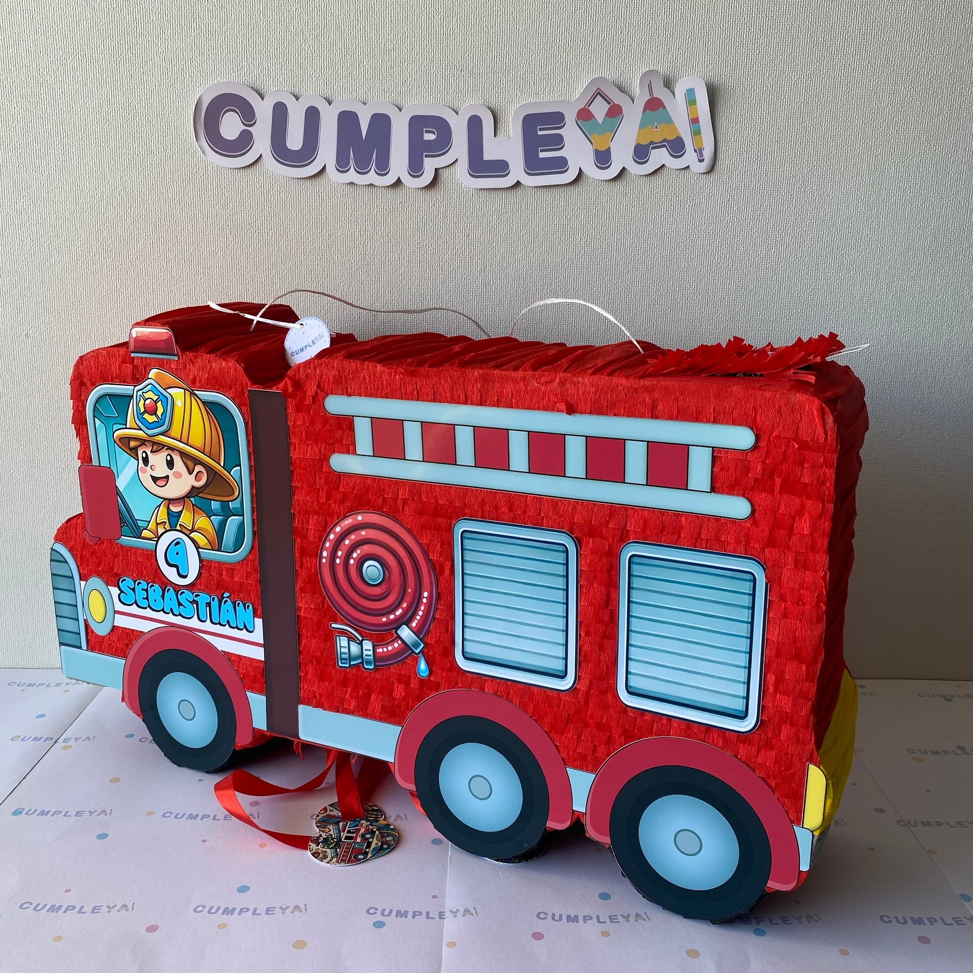 PIÑATA CAMIÓN DE BOMBEROS 60CM PREMIUM