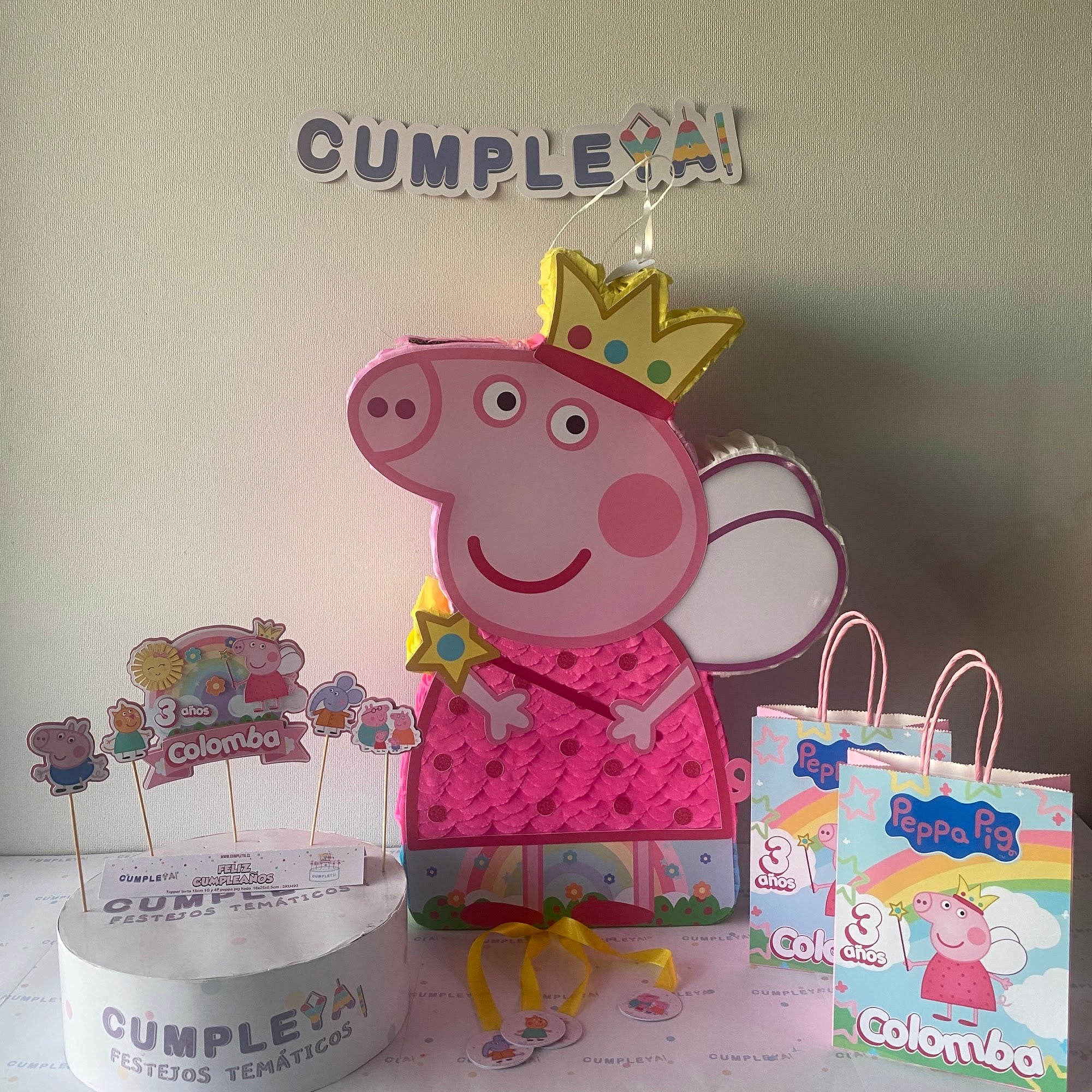 PIÑATA PEPPA PIG 60CM