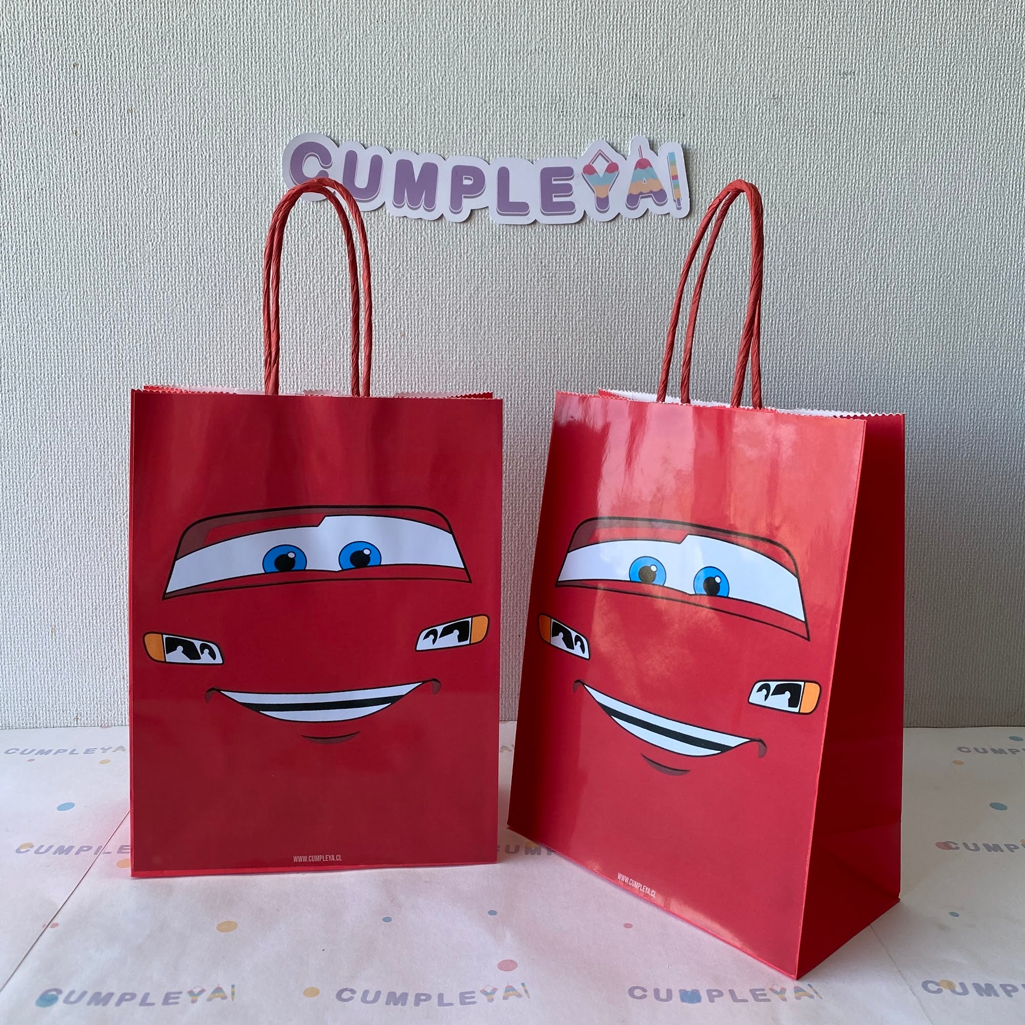 BOLSA SORPRESA 16 × 21 × 8 CM RAYO MC
