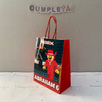 BOLSA SORPRESA 16 × 21 × 8 CM SAMMY DE ROBLOX