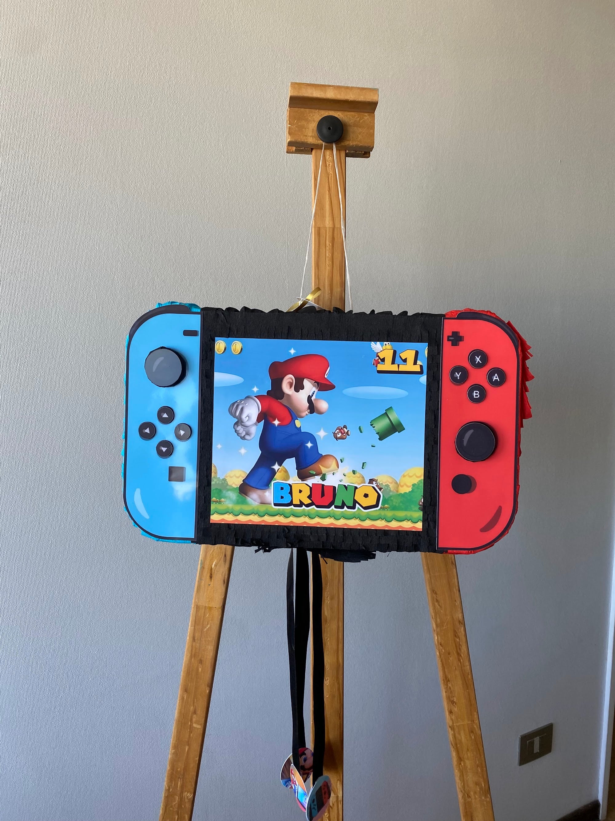 PIÑATA NINTENDO SWITCH 40CM PREMIUM