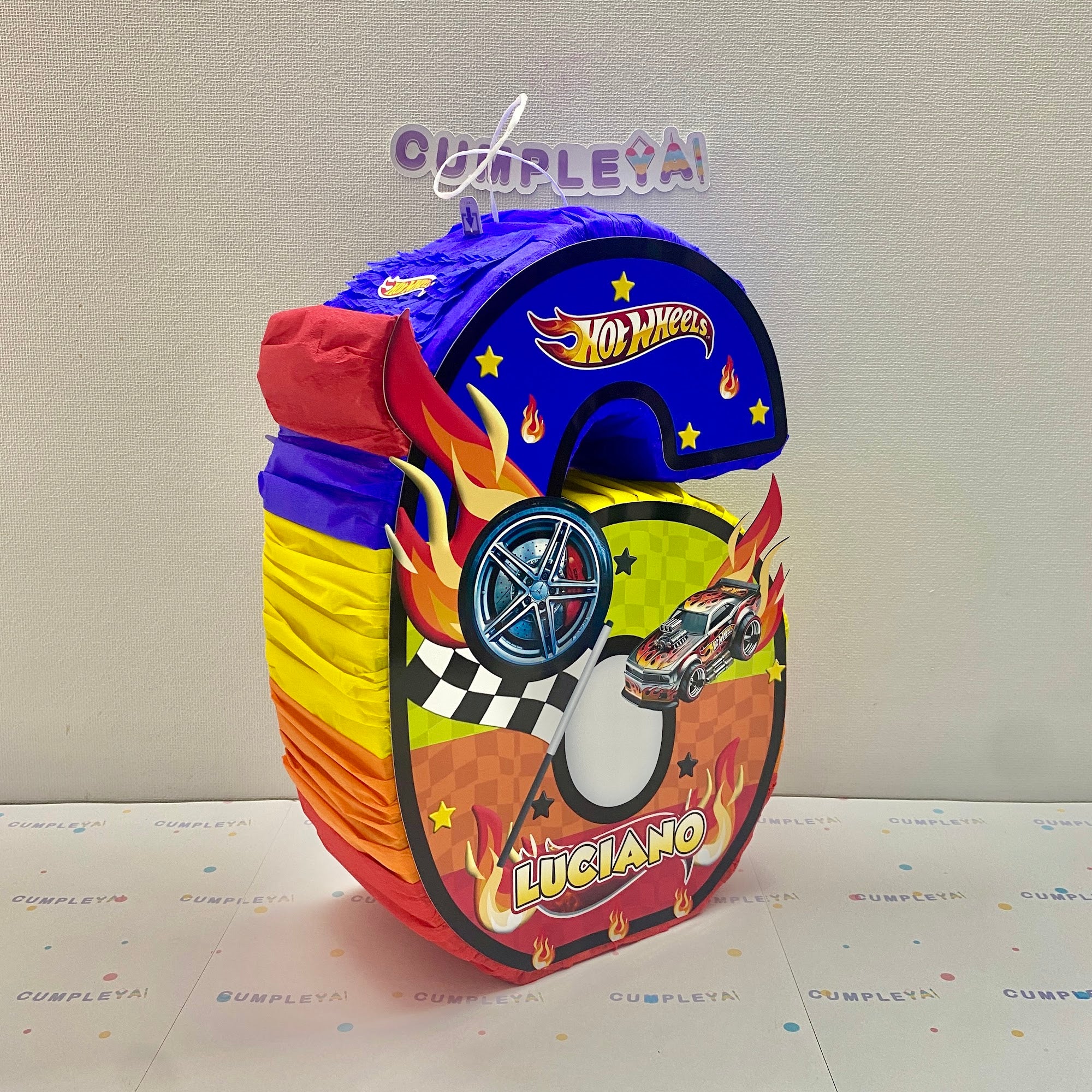 PIÑATA 40 CM NUMEROS HOT WHEELS NUMERO 6