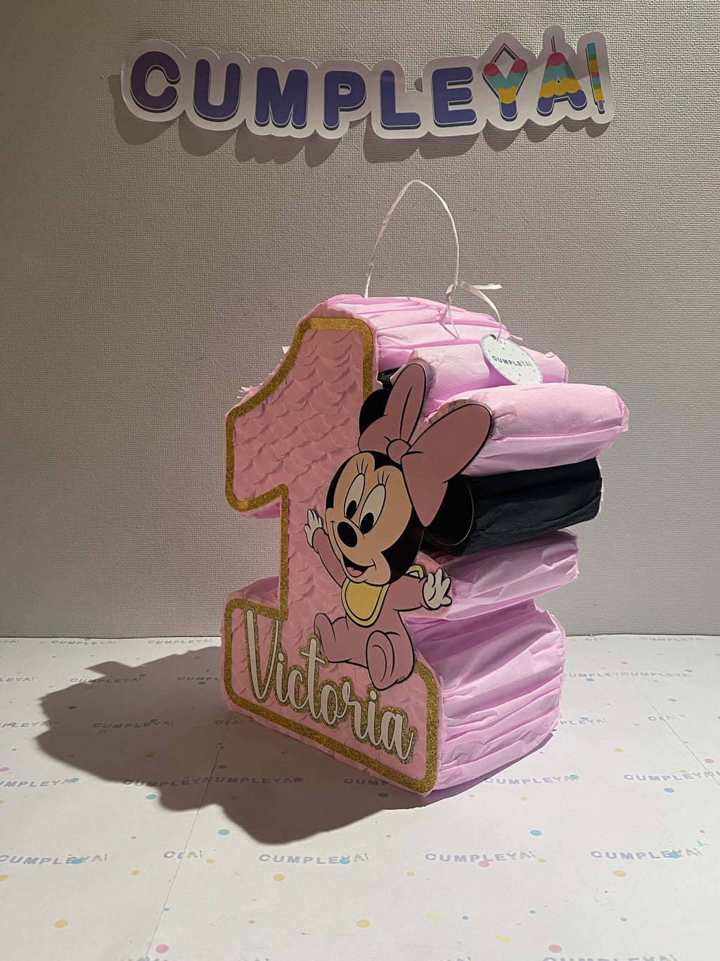 PIÑATA NUMERO 1 CON MINNIE BEBE 40CM PREMIUM