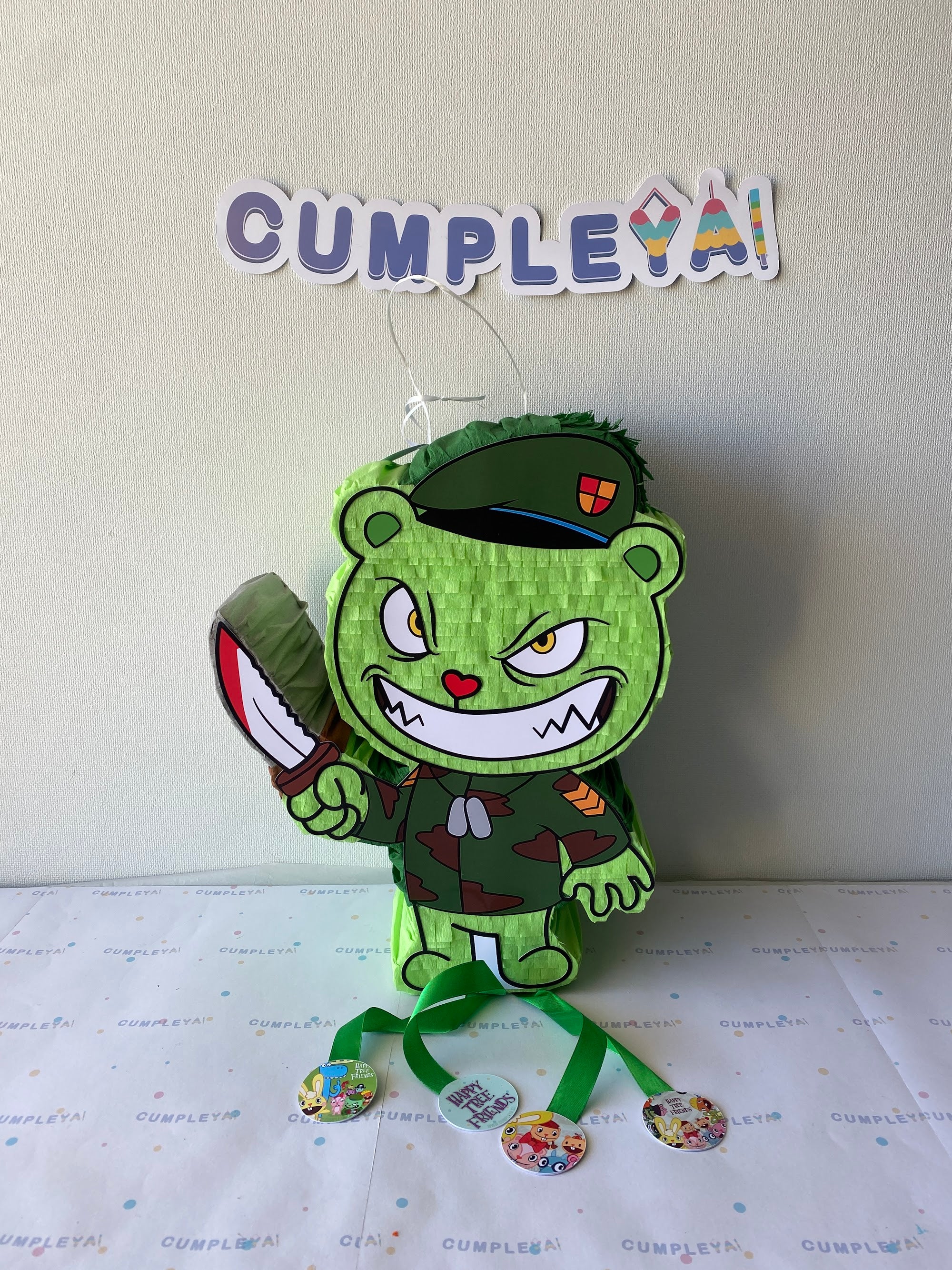 PIÑATA FLIPY MALVADO 40CM PREMIUM