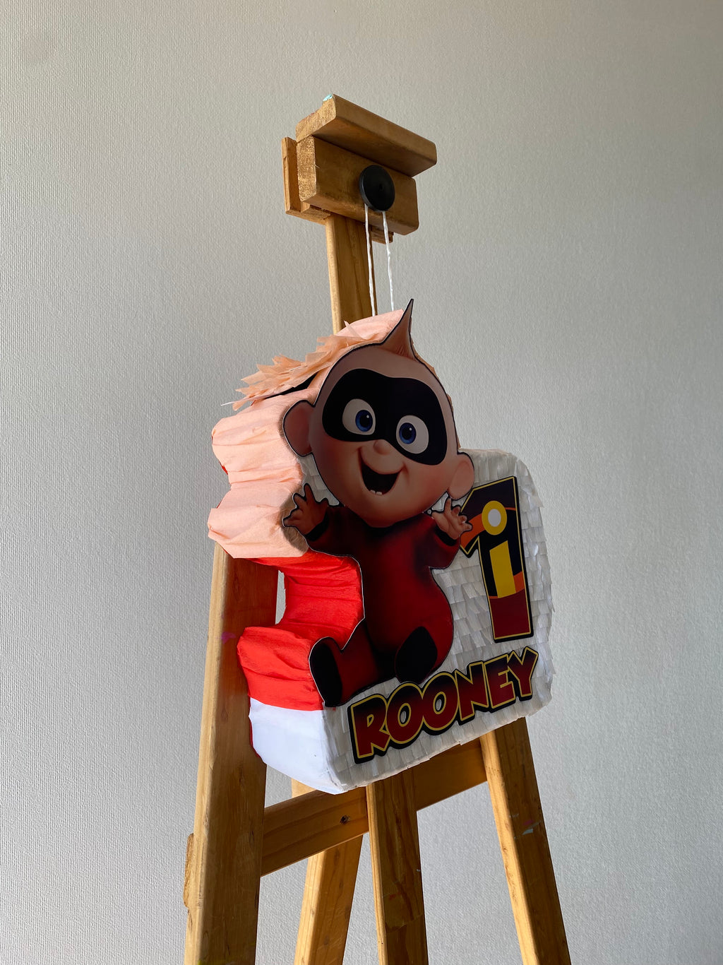 PIÑATA JANK DE LOS INCREÍBLES 40CM PREMIUM