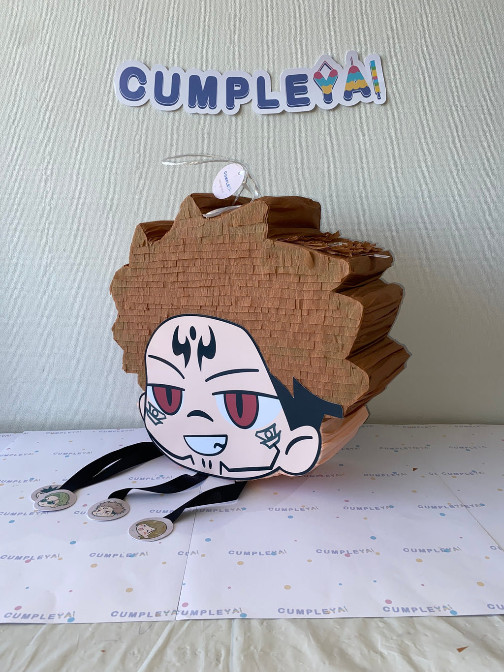 PIÑATA JUJUTSU KAISEN 40CM PREMIUM