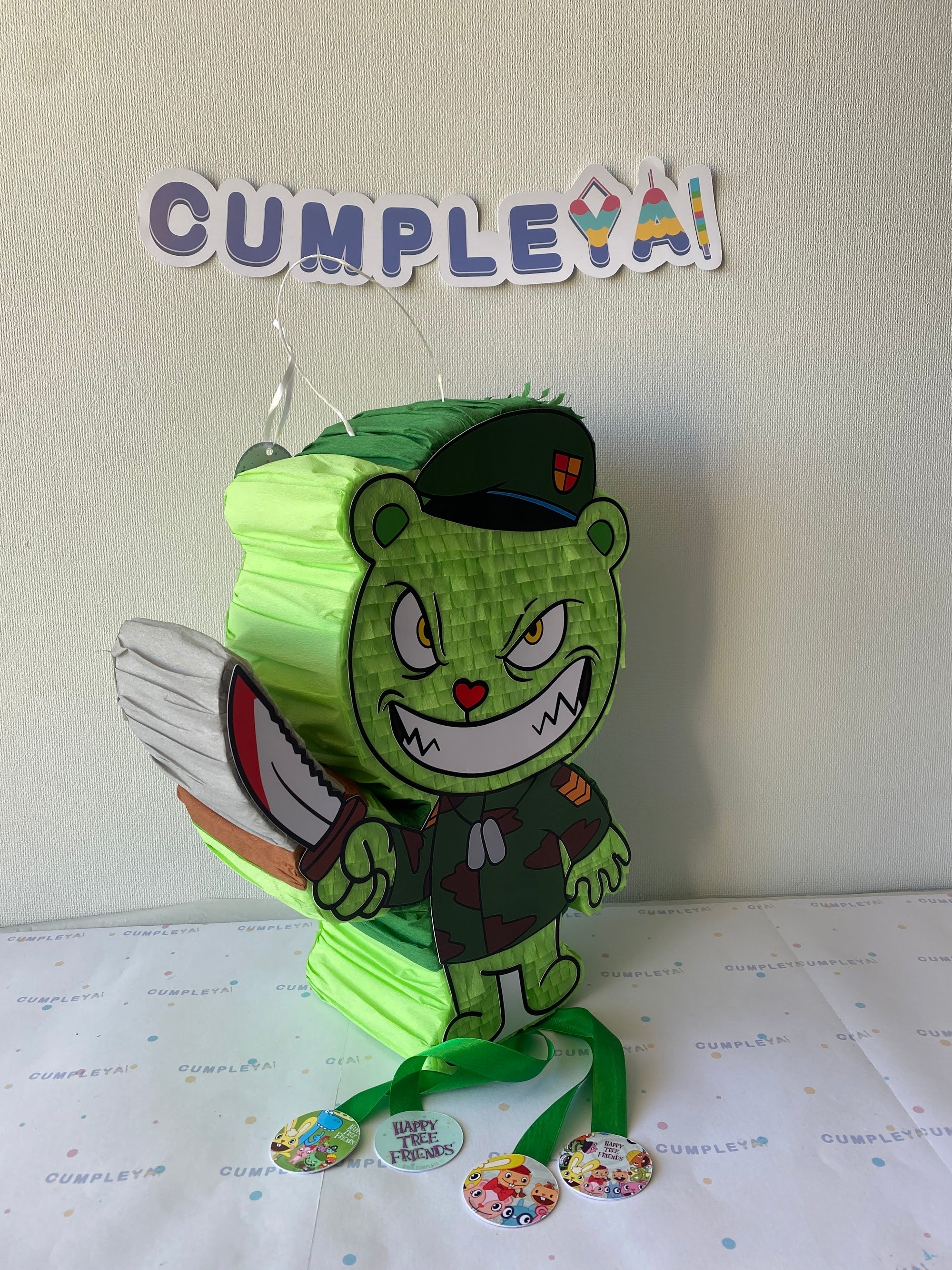 PIÑATA FLIPY MALVADO 40CM PREMIUM