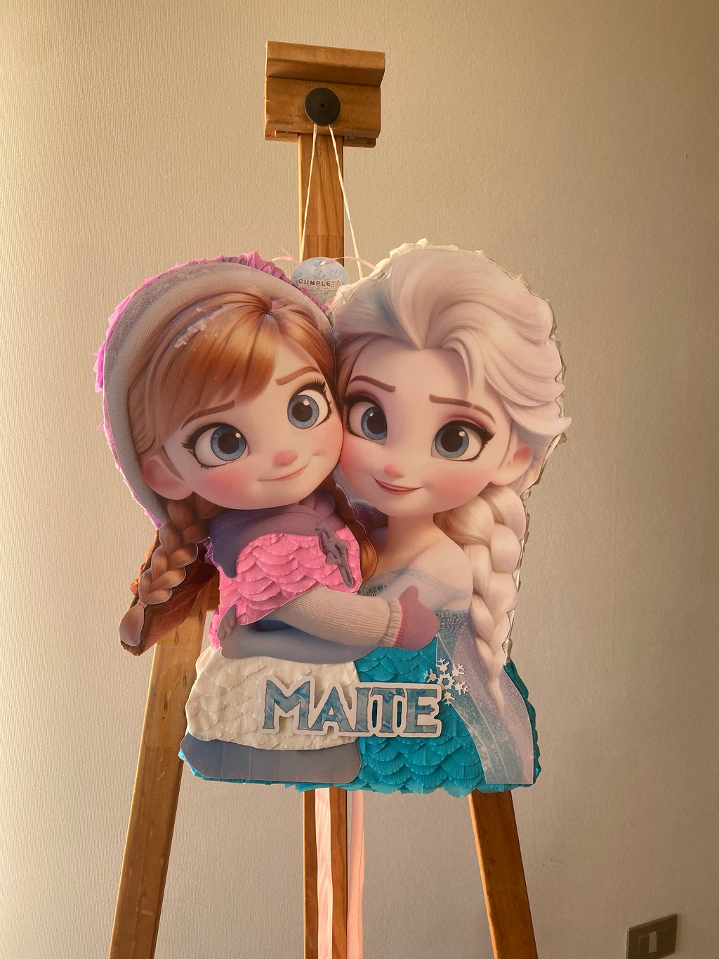 PIÑATA ELSA Y ANA BEBE 40CM PREMIUM