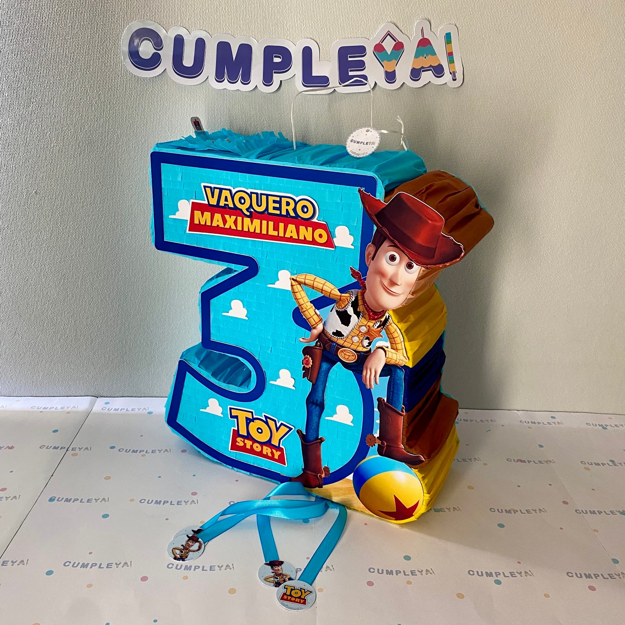 PIÑATA NUMERO 3 WOODY 40CM PREMIUM