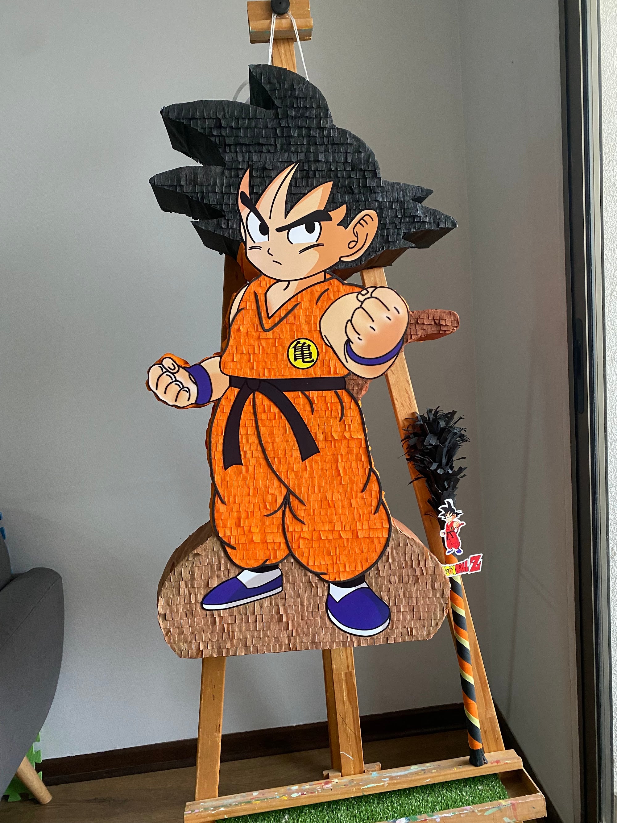 PIÑATA SON GOKÚ NIÑO DRAGON BALL 60CM PREMIUM