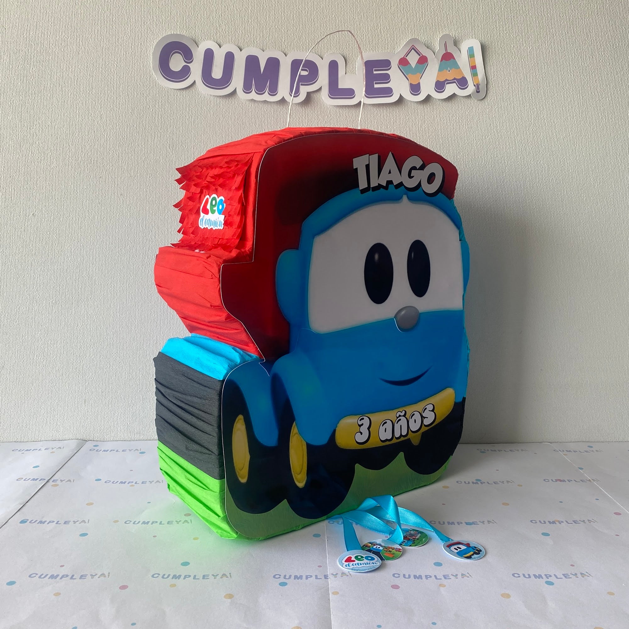 PIÑATA LEO DE CAMION 40CM FIGURA EXPRÉS