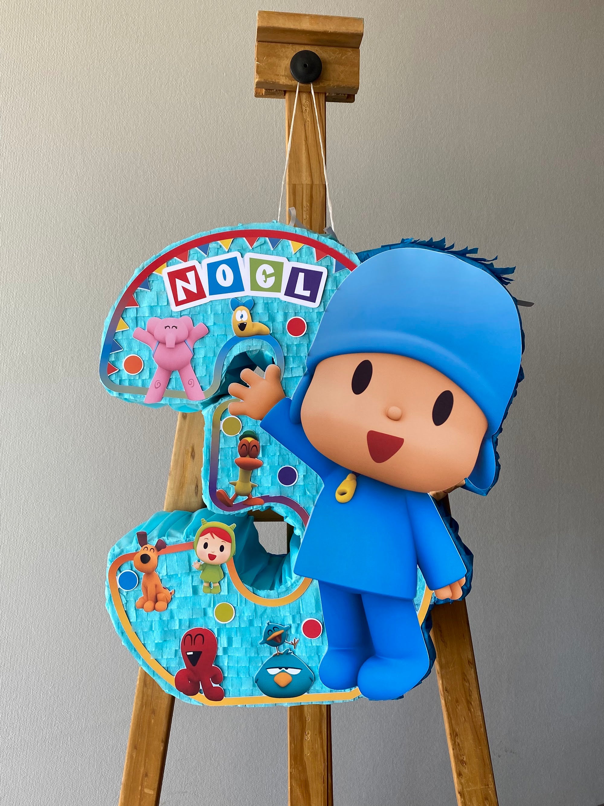PIÑATA POCOYO NUMERO 3 40CM PREMIUM