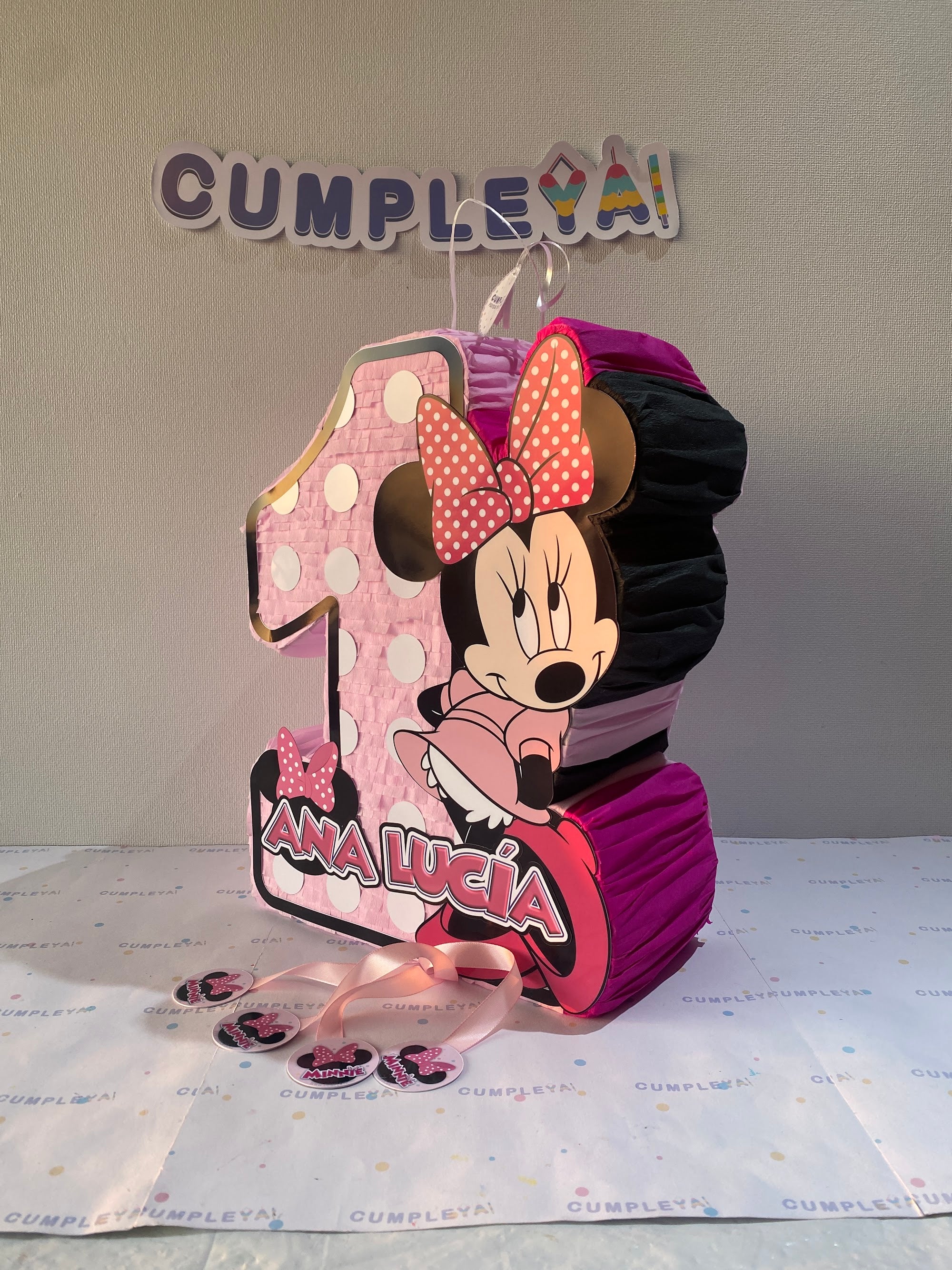 PIÑATA NUMERO 1 MINNIE MOUSE 40CM PREMIUM