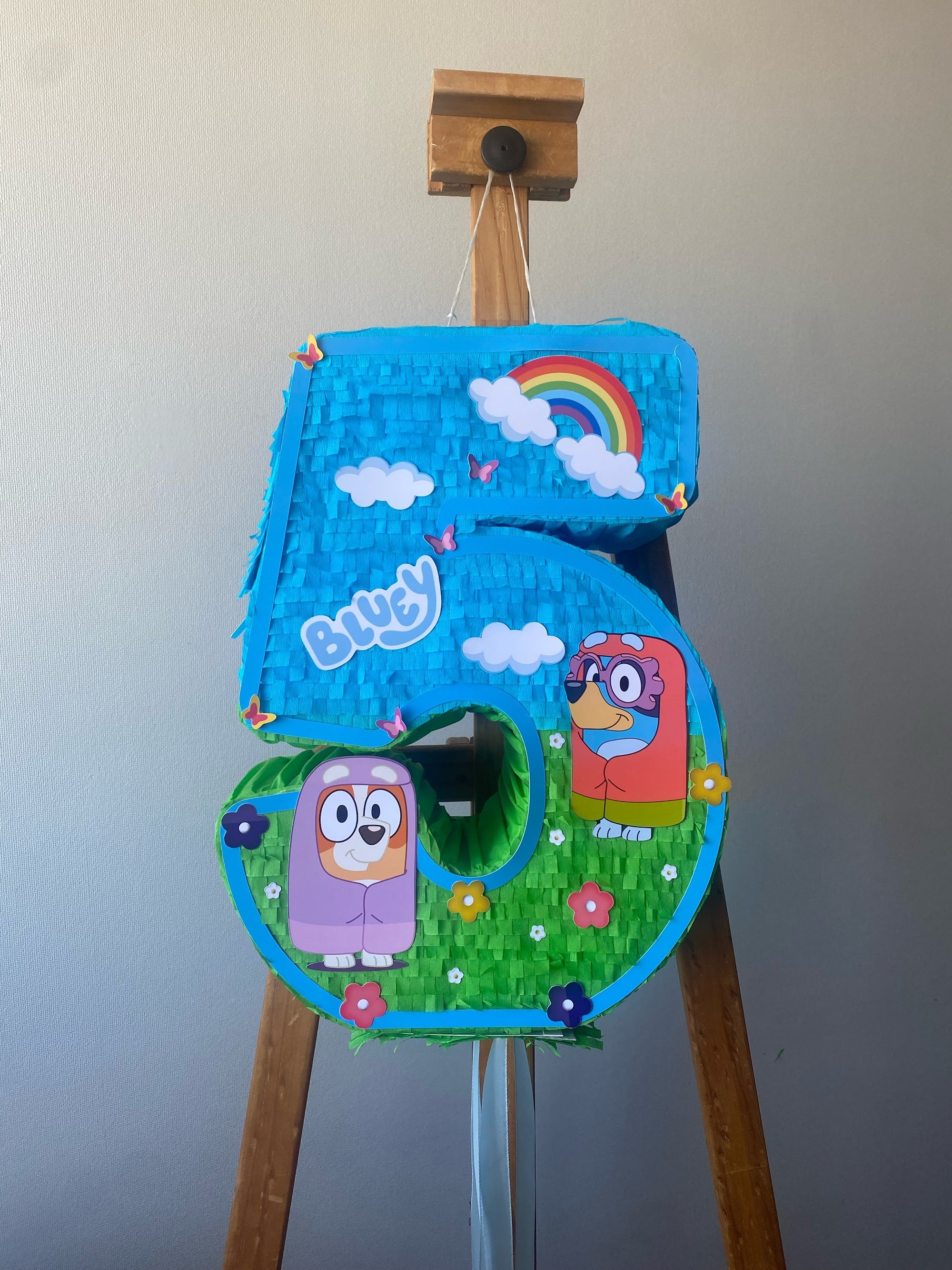 PIÑATA NÚMERO 5 BLUEY ABUELITAS 40CM PREMIUM