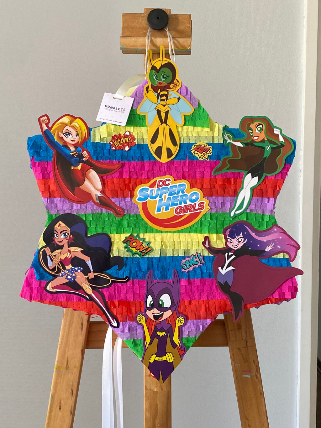 PIÑATA NÚMERO 5 DE SUPERHEROE GIRL 40CM PREMIUM