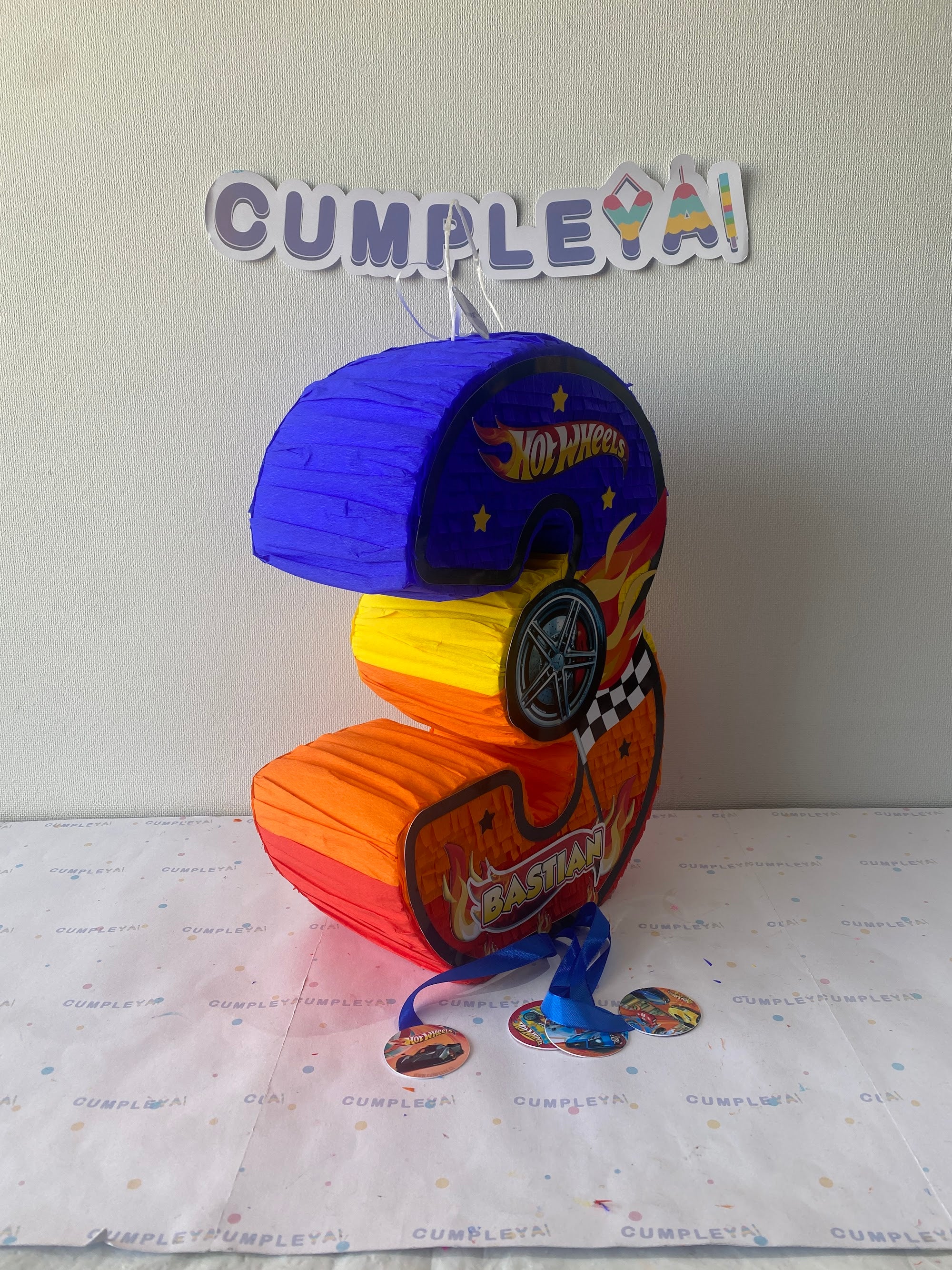 PIÑATA NUMERO 3 HOT WHEELS AZUL 40CM PREMIUM