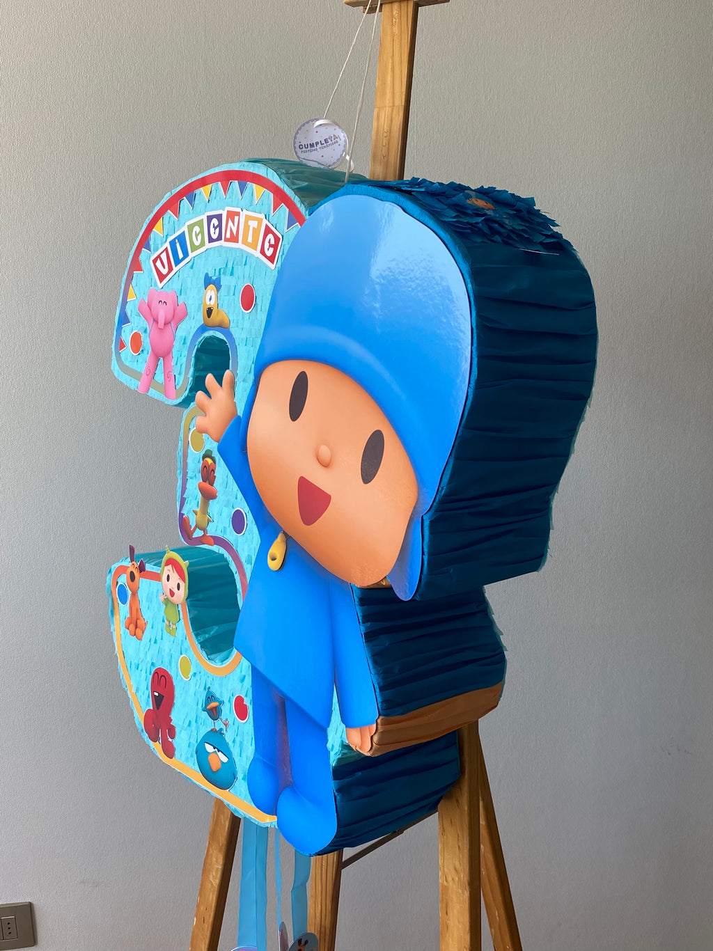PIÑATA POCOYO NÚMERO 3 60CM PREMIUM