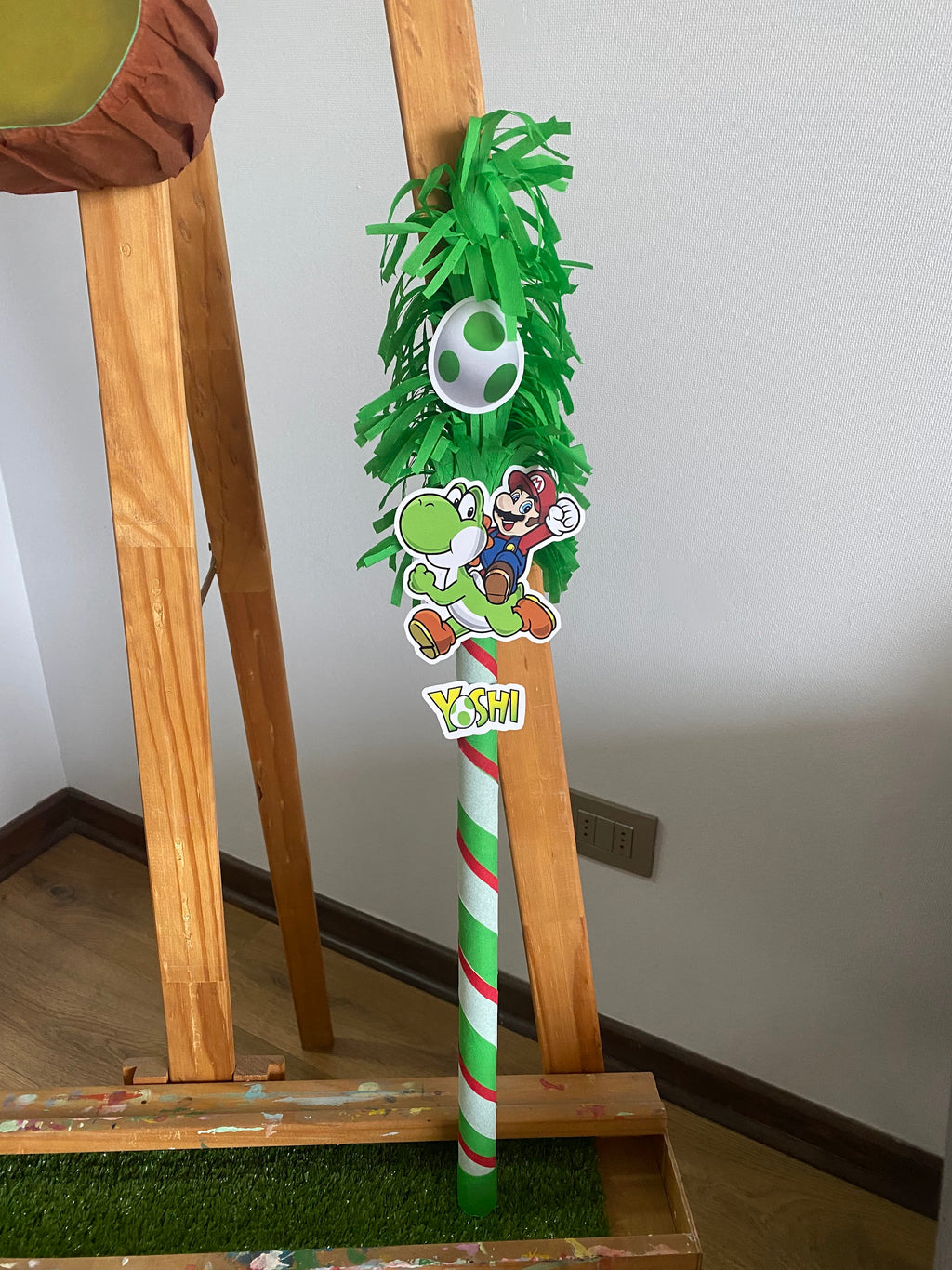 PIÑATA YOSHI (CUERPO ENTERO DE ESPALDA) 60CM PREMIUM