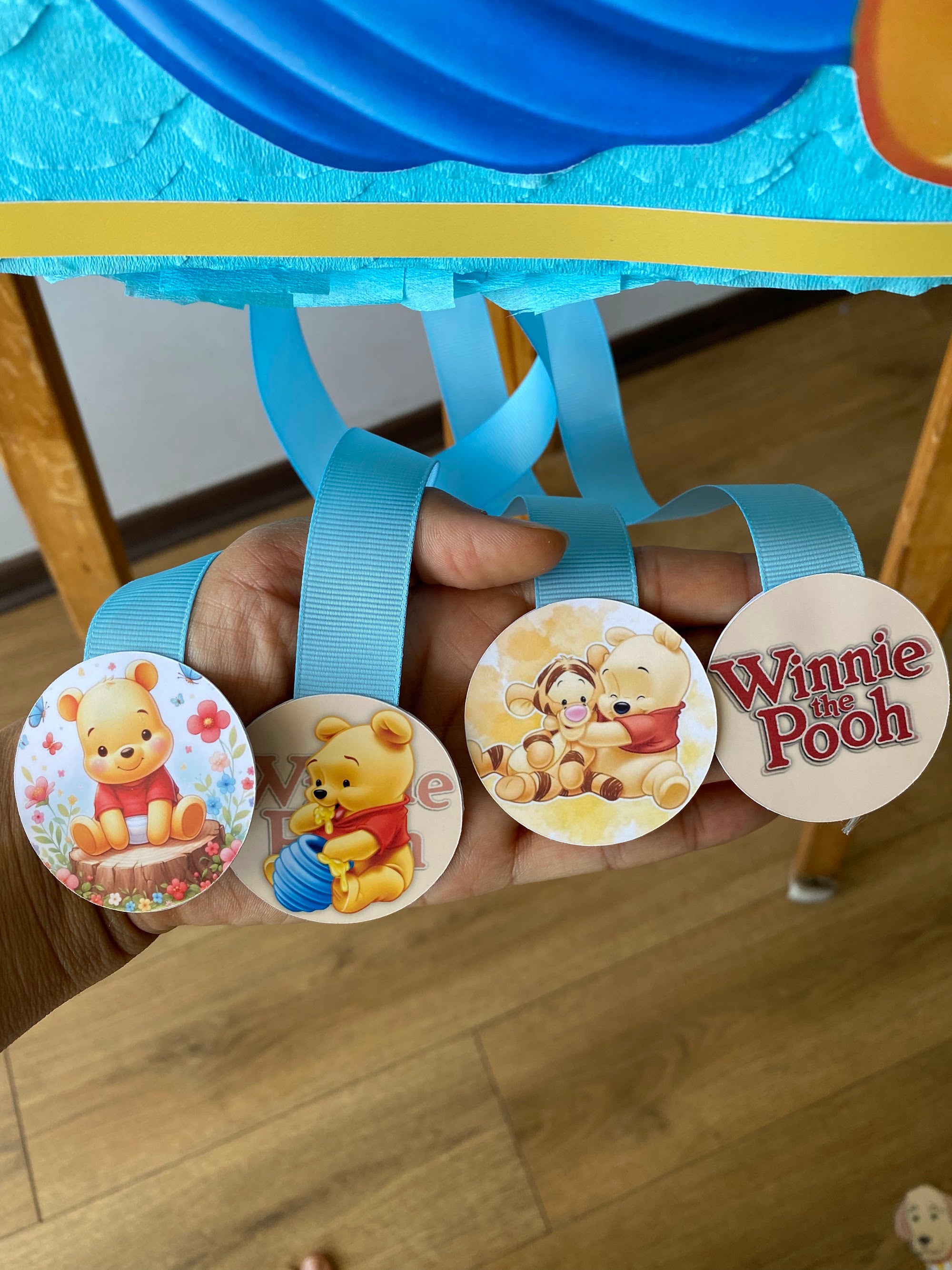 PIÑATA WINNIE POOH BEBE NUMERO 1 60CM PREMIUM