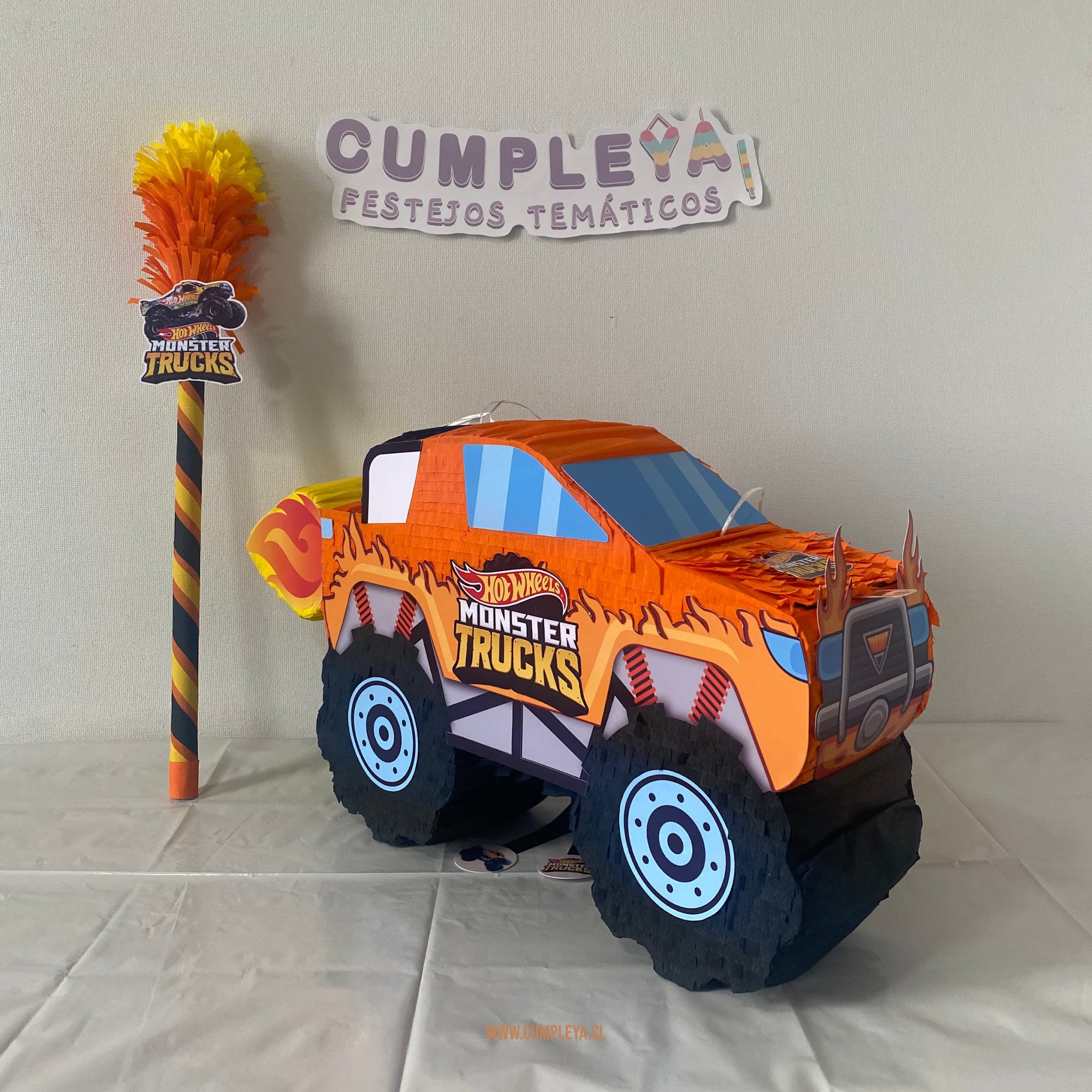 PIÑATA MONSTER TRUCK 60CM PREMIUM