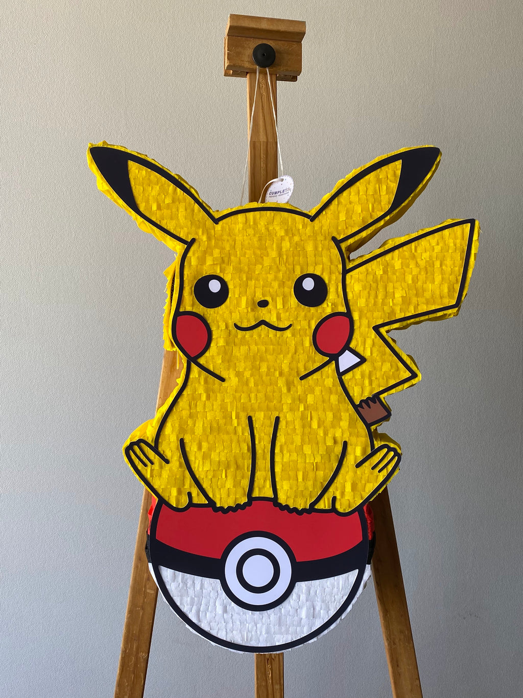 PIÑATA PIKACHU CON POKEBOLA 60CM PREMIUM