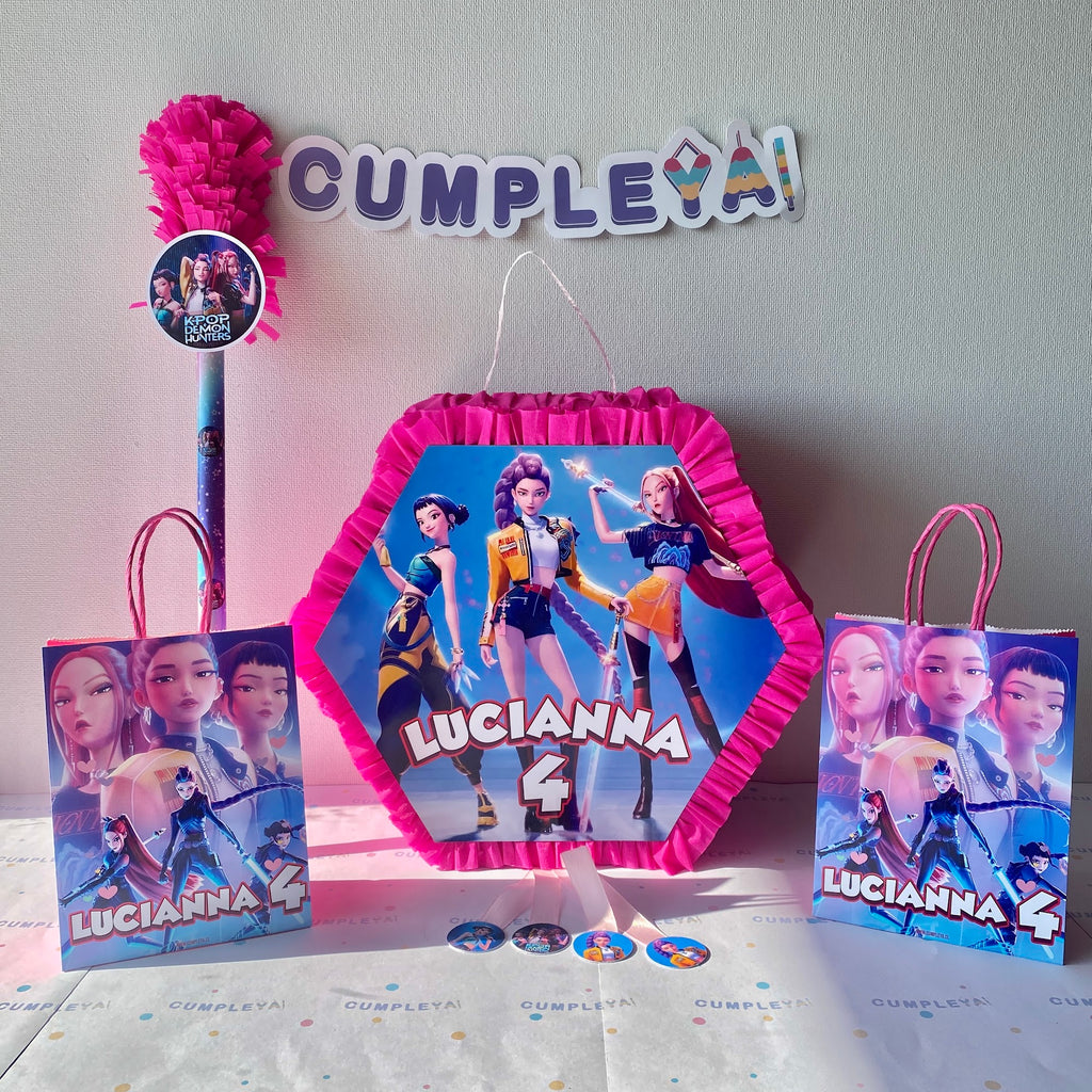 PIÑATA GUERRERA K-POP HEXAGONAL EXPRÉS 40CM