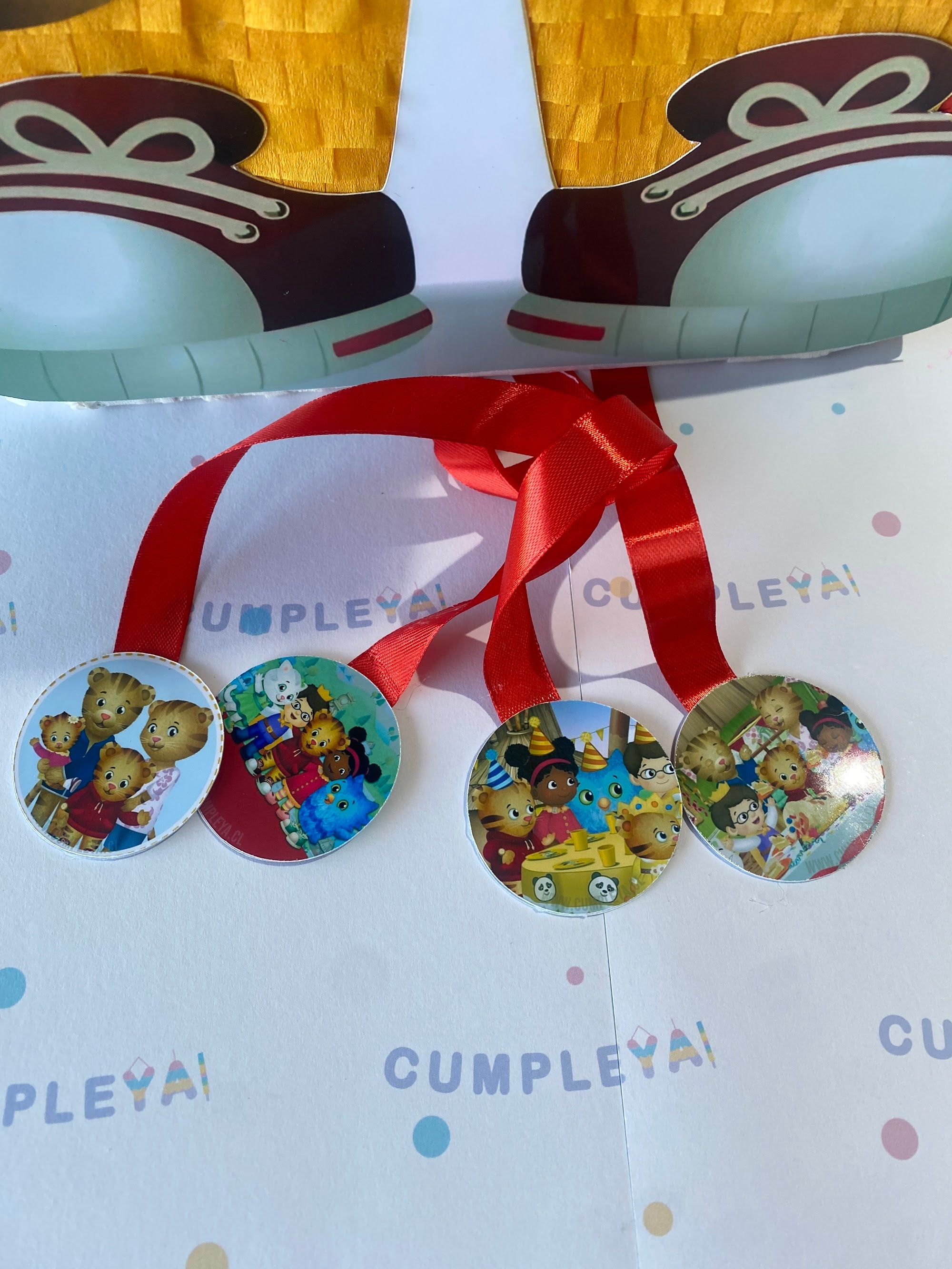 PIÑATA DANIEL EL TRIGRE 60CM PREMIUM