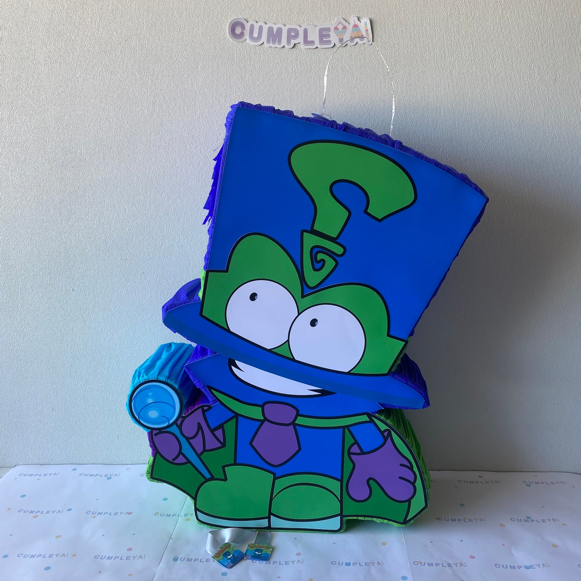 PIÑATA 60 CM XL ENIGMA SUPERZINGS