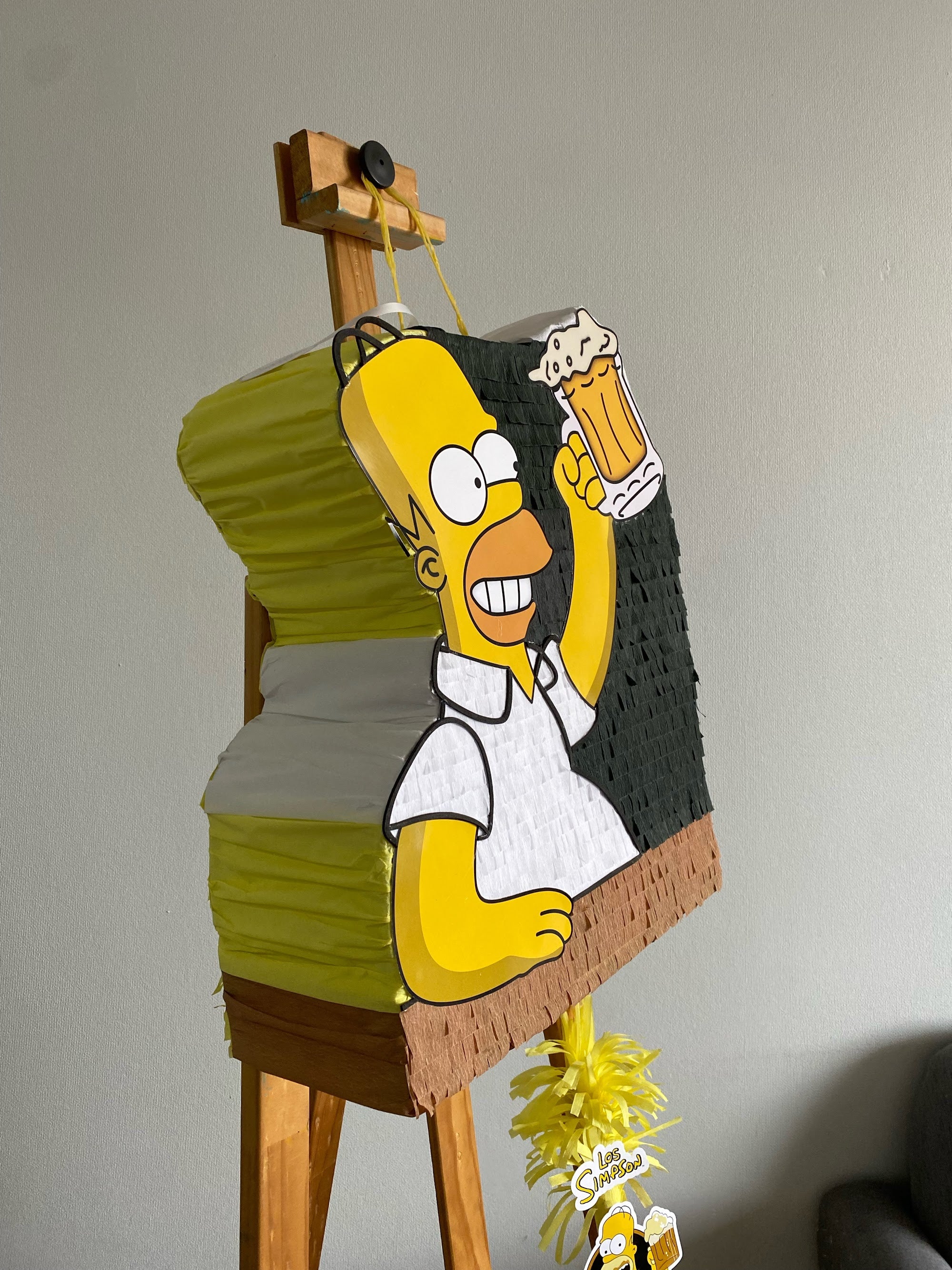 PIÑATA HOMERO SIMPSON 40CM PREMIUM