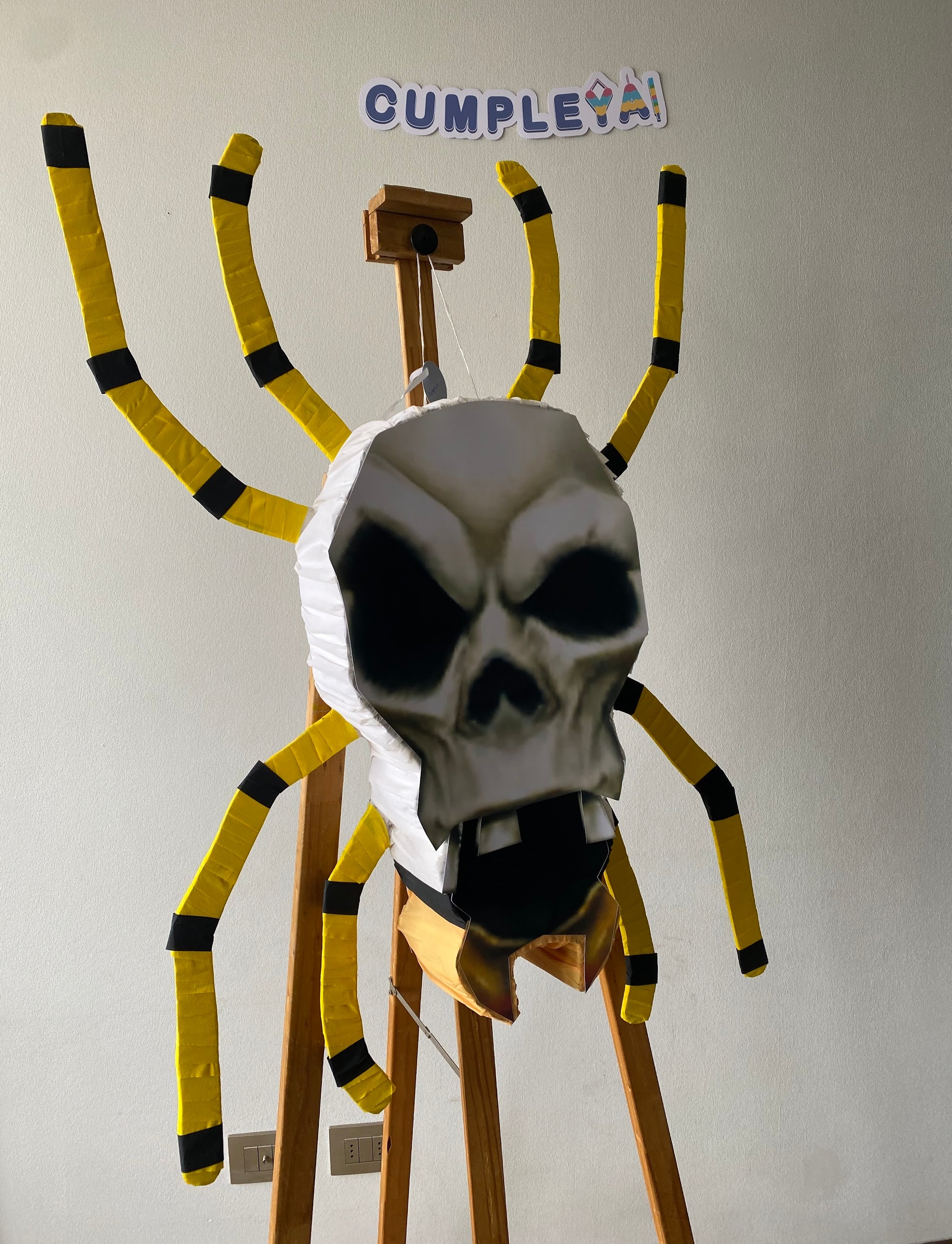 PIÑATA BIG SKULLTULA 60CM PREMIUM