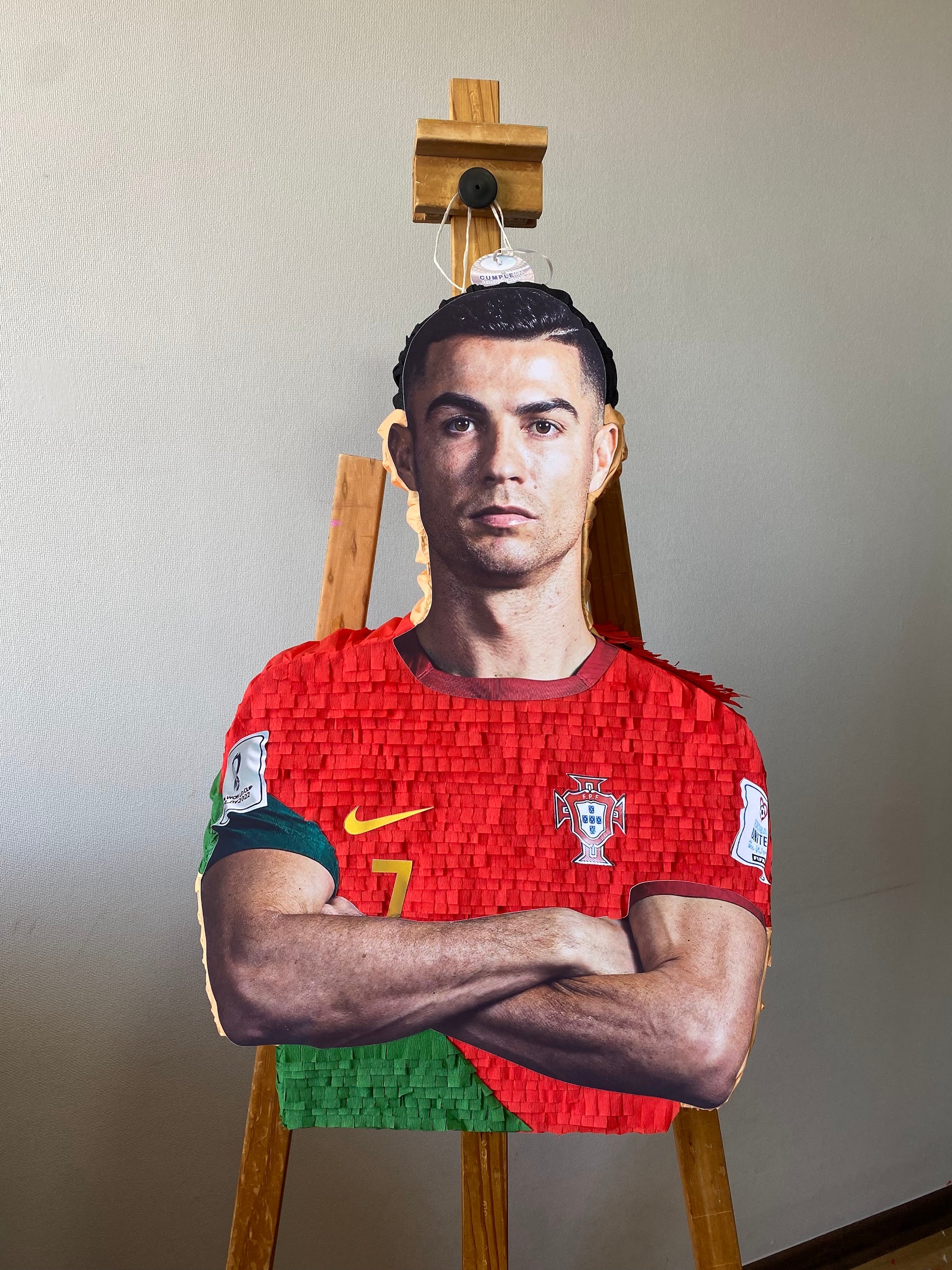 PIÑATA CRISTIANO RONALDO 60CM PREMIUM