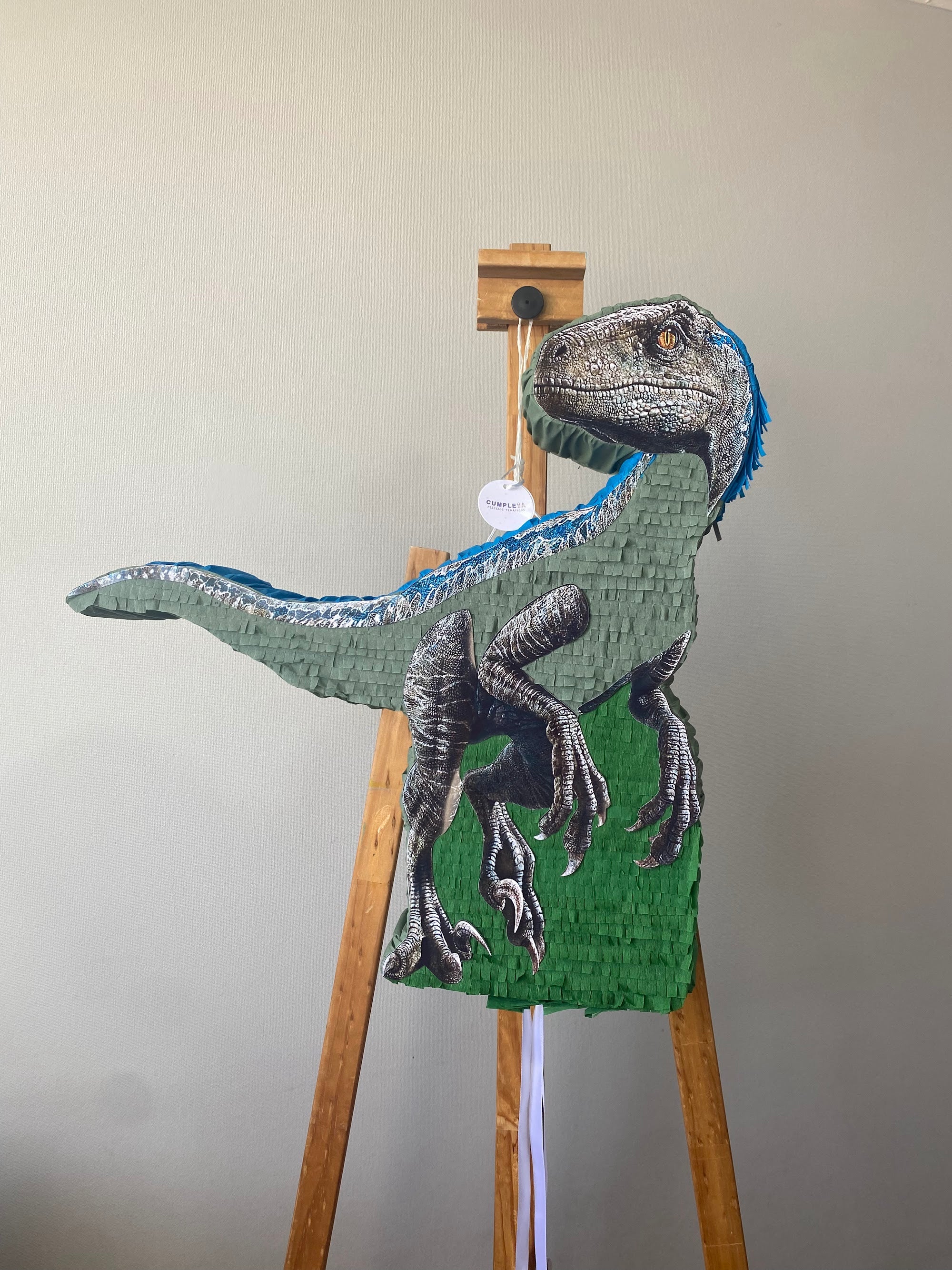 PIÑATA BLUE THE VELOCIRAPTOR DE JURASSIC WORLD 60CM PREMIUM