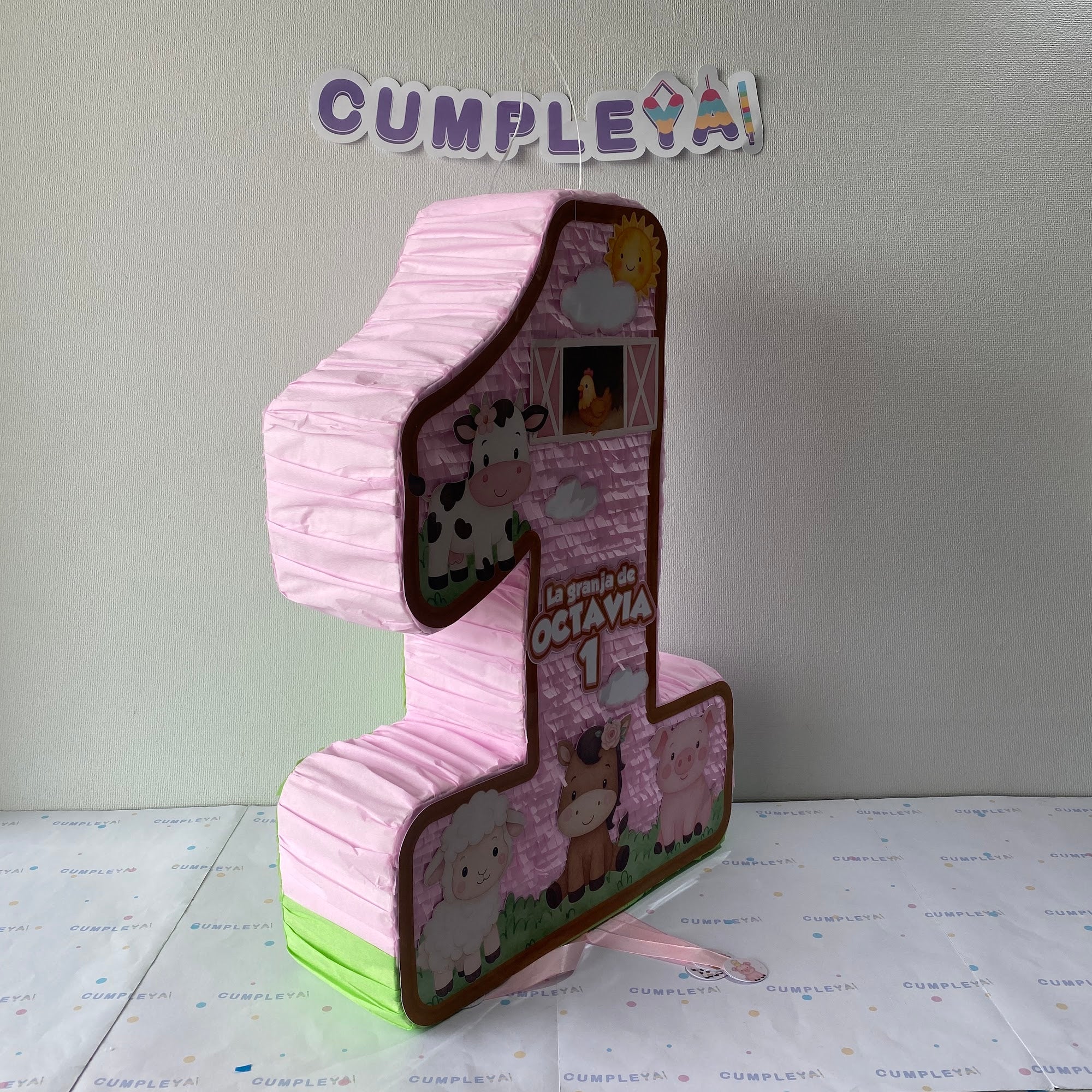 PIÑATA NUMERO 1 GRANJITA ROSADA Y ANIMALITOS 60CM PREMIUM