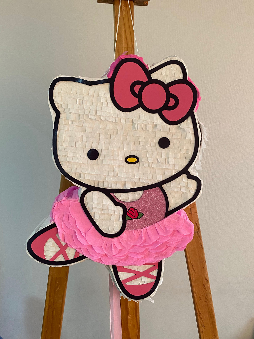 PIÑATA HELLO KITTY BAILARINA 40CM PREMIUM