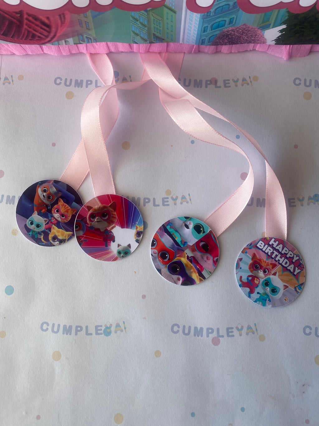 PIÑATA SUPERGATITOS RECTANGULAR EXPRÉS 50CM