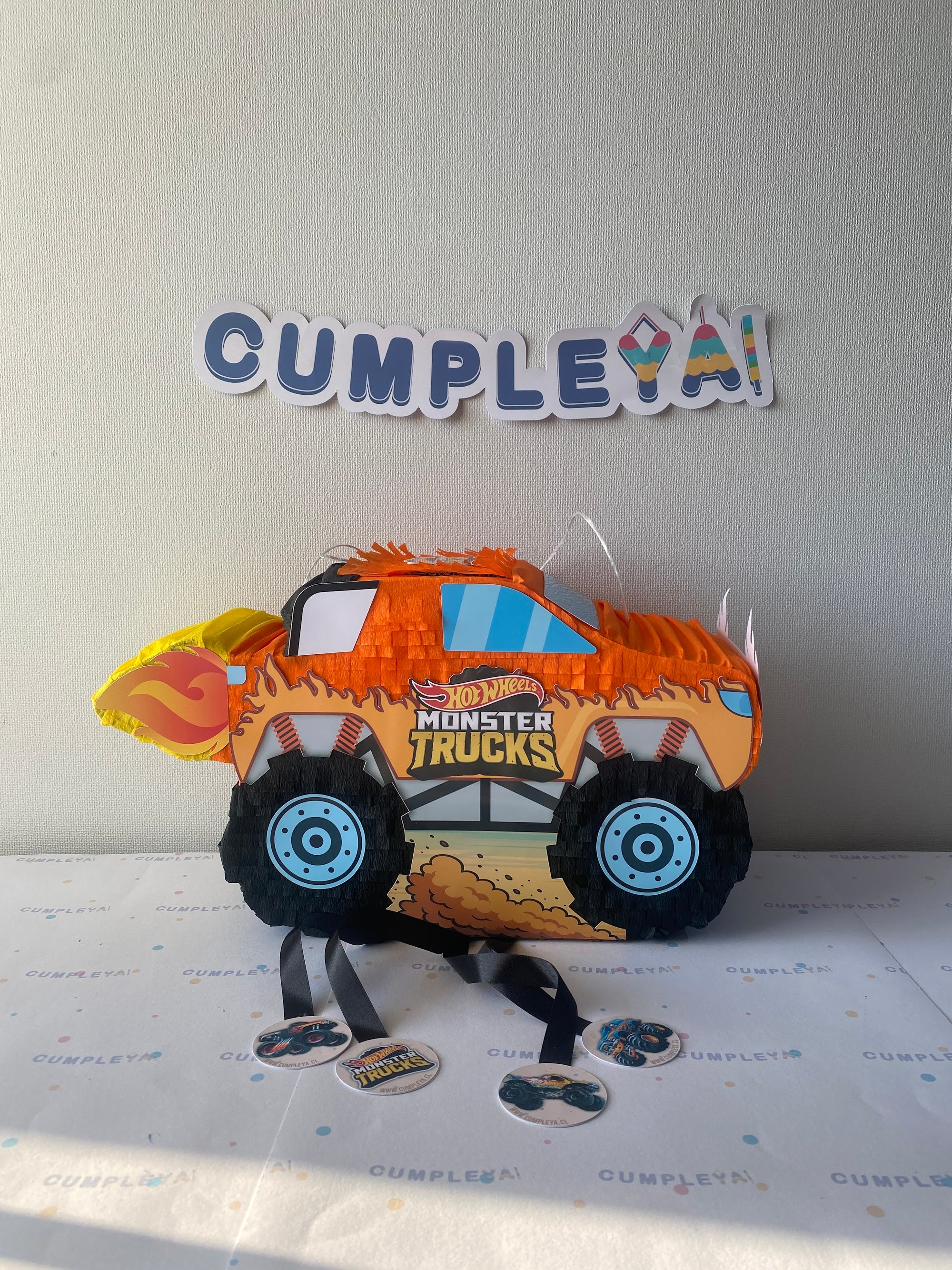 PIÑATA MONSTER TRUCK 40CM PREMIUM