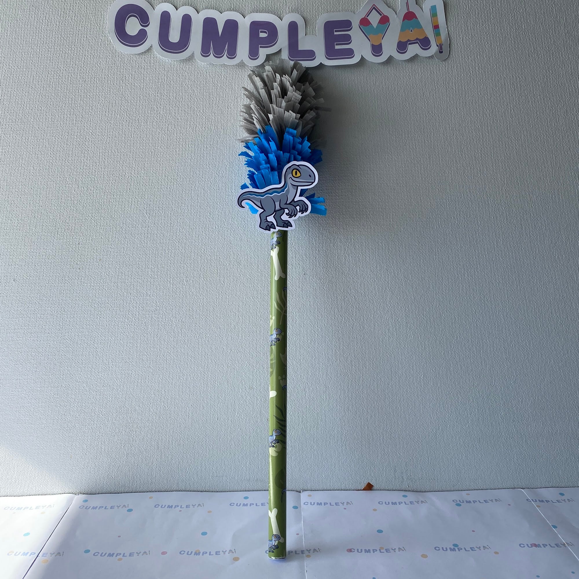 BASTÓN VELOCIRRÁPTOR BLUE BEBÉ PARA PIÑATA