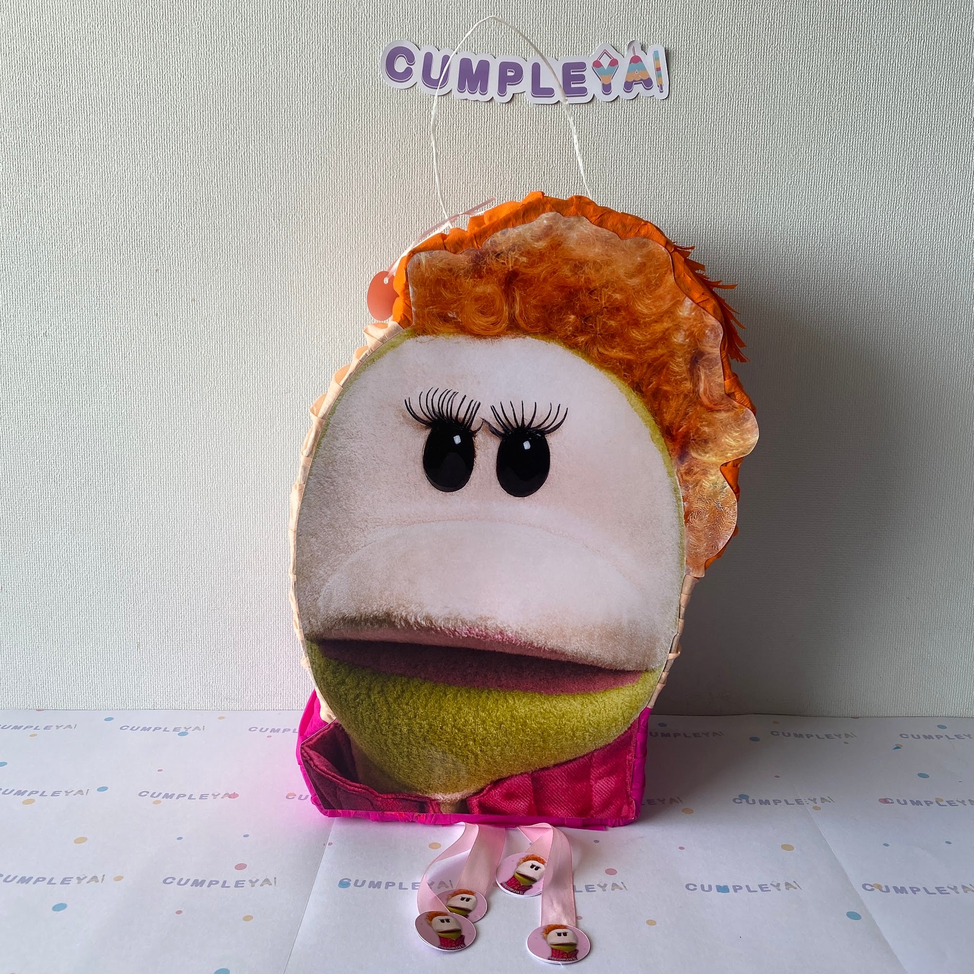 PIÑATA 40 CM PATANA
