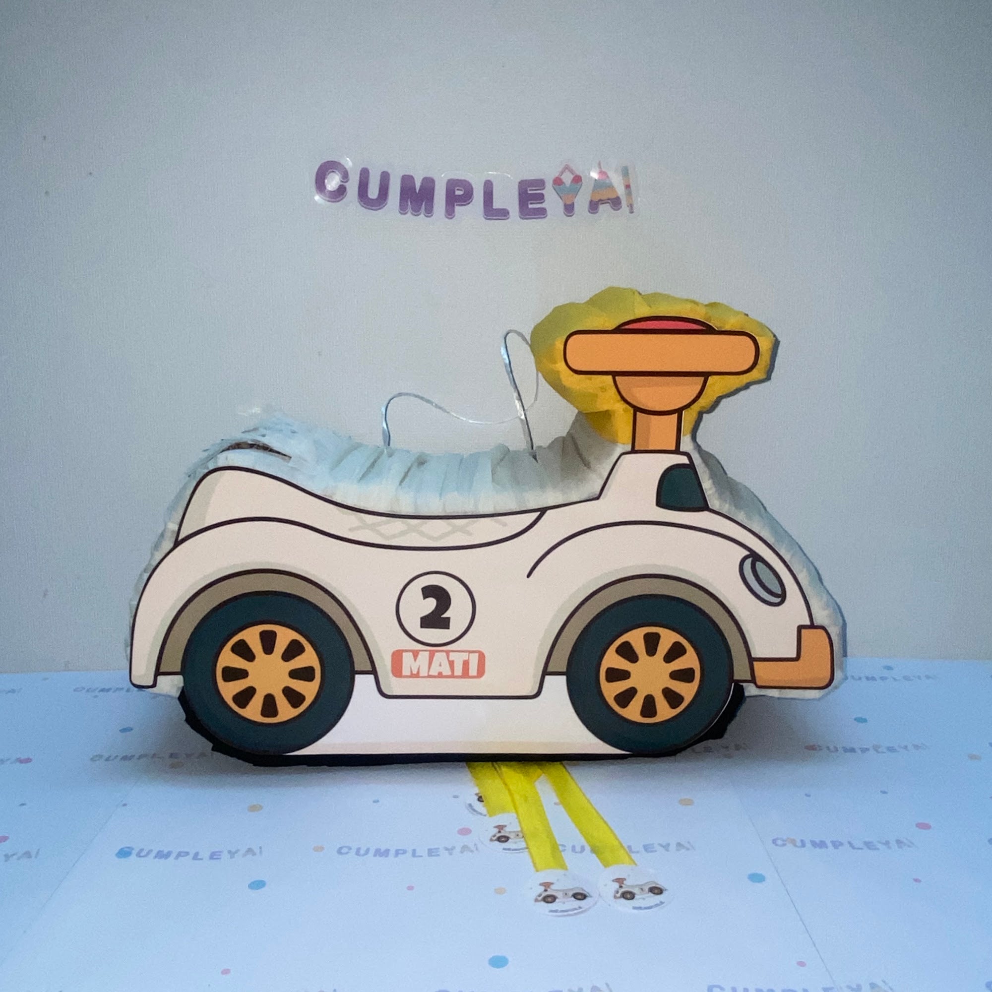 PIÑATA 40 CM AUTO DE JUGUETE