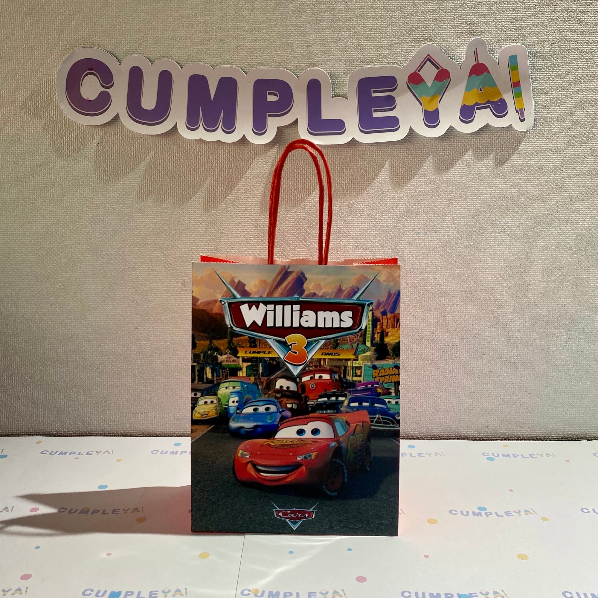 BOLSA SORPRESA 16 × 21 × 8 CM CARS