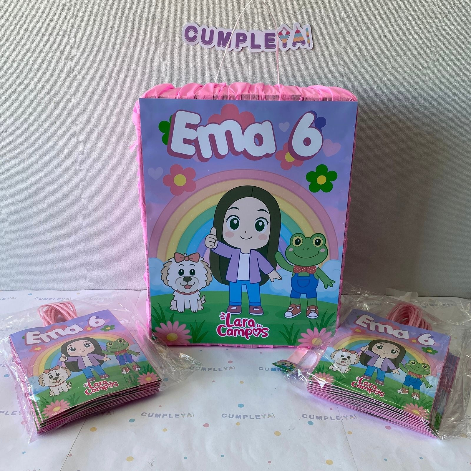 PIÑATA 40 CM PIÑATA RECTANGULAR LARA CAMPOS ANIMADO