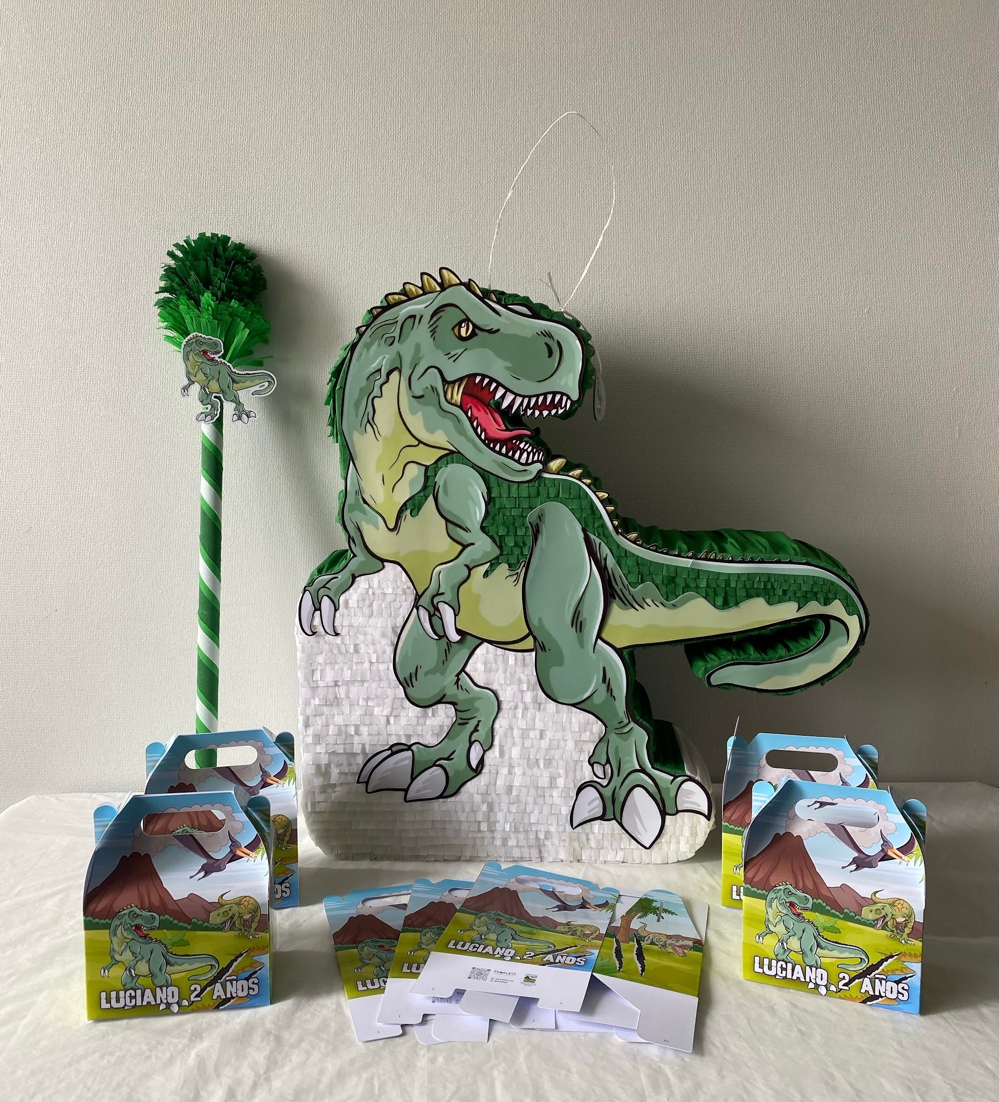 PIÑATA TIRANOSAURIO REX 60CM PREMIUM