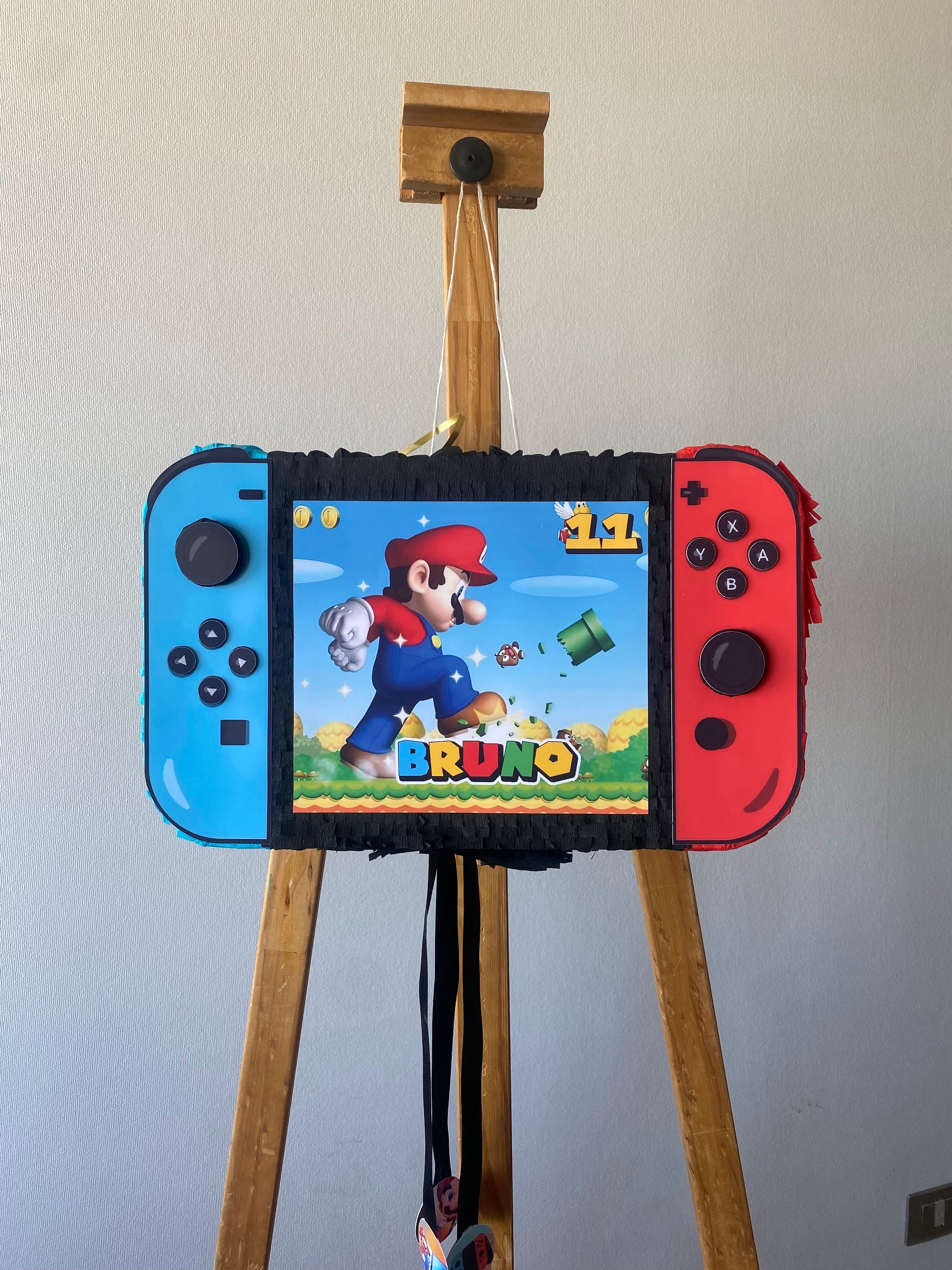 PIÑATA NINTENDO SWITCH 40CM PREMIUM