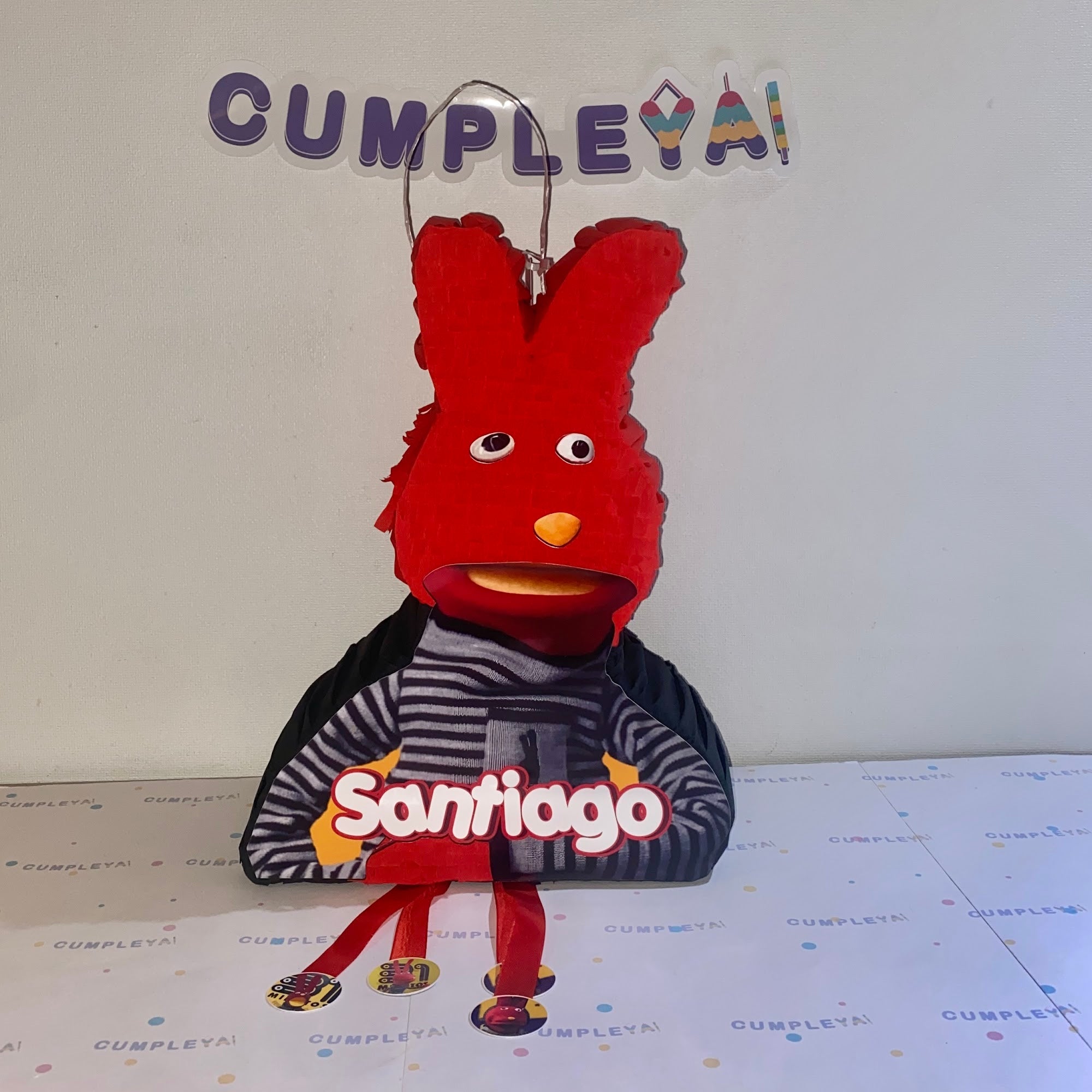 PIÑATA EL CONEJO ROJO 40CM PREMIUM