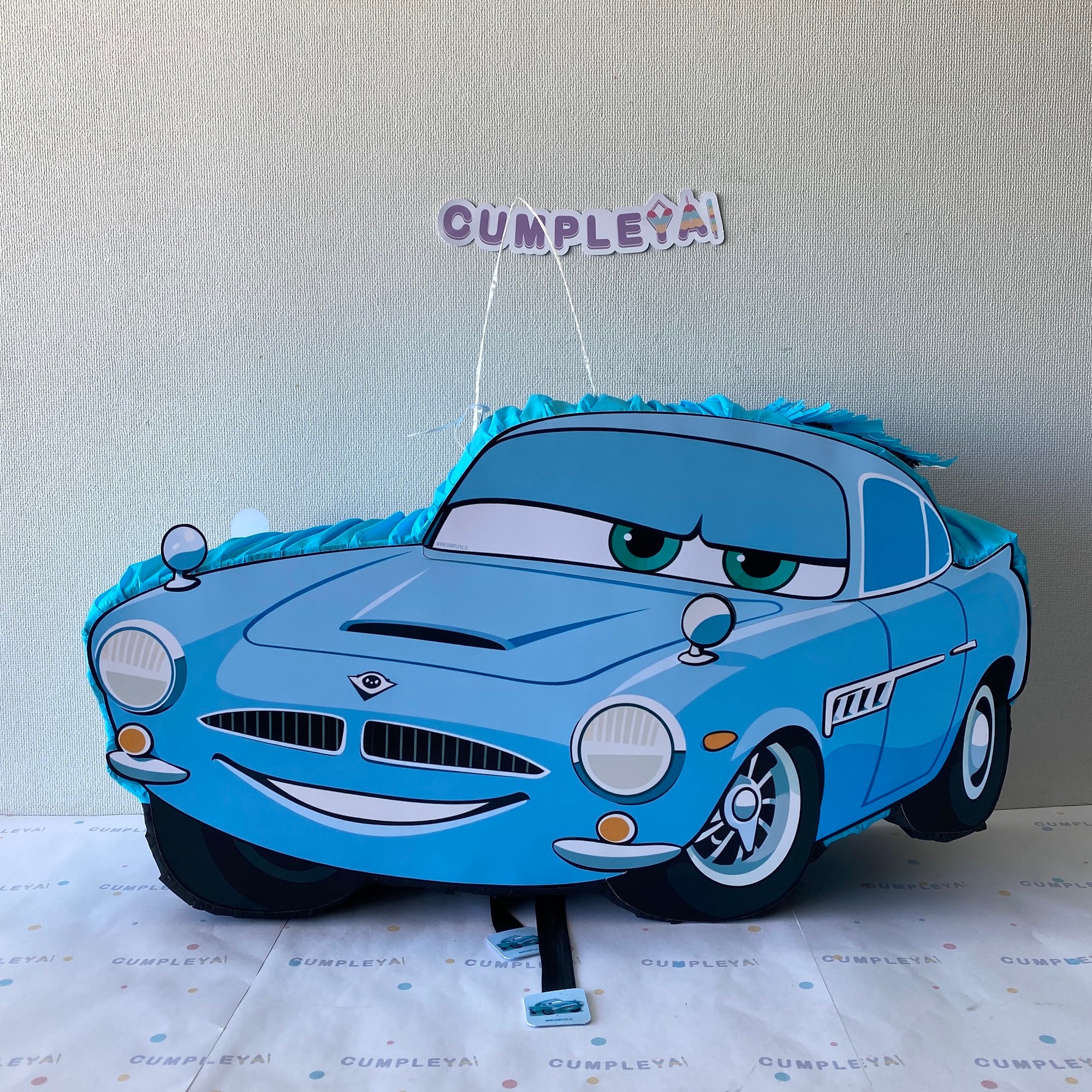PIÑATA 60 CM XL FINN MCMISSILE